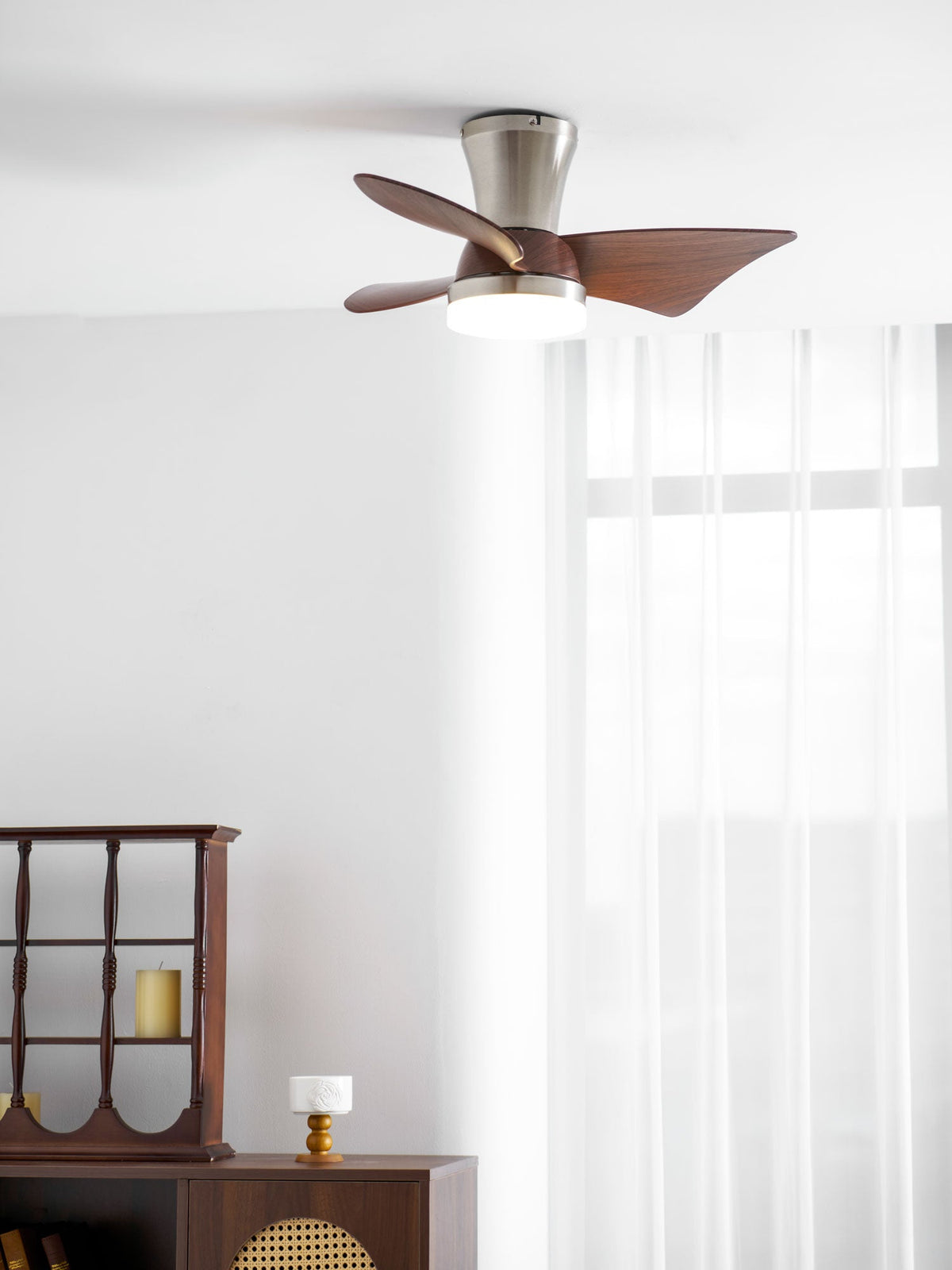 Breeze Lux Ceiling Fan Light – product view 7