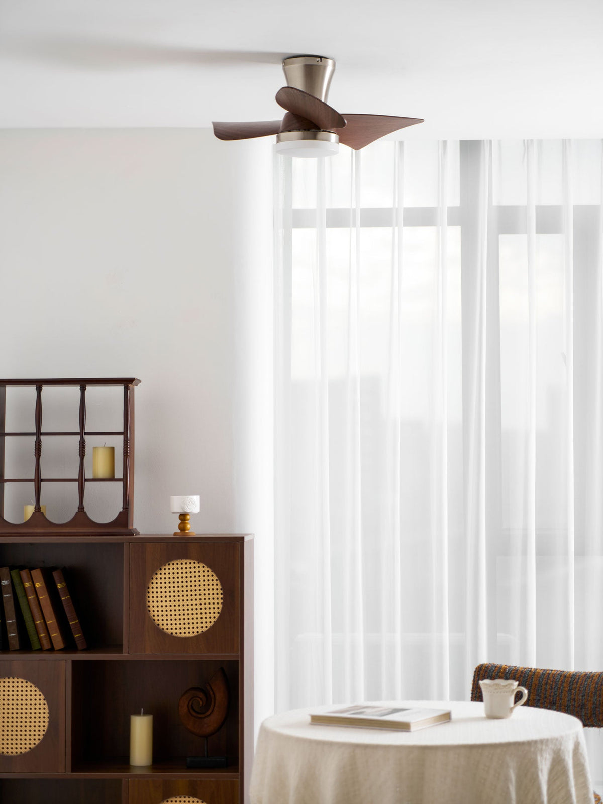 Breeze Lux Ceiling Fan Light – product view 17