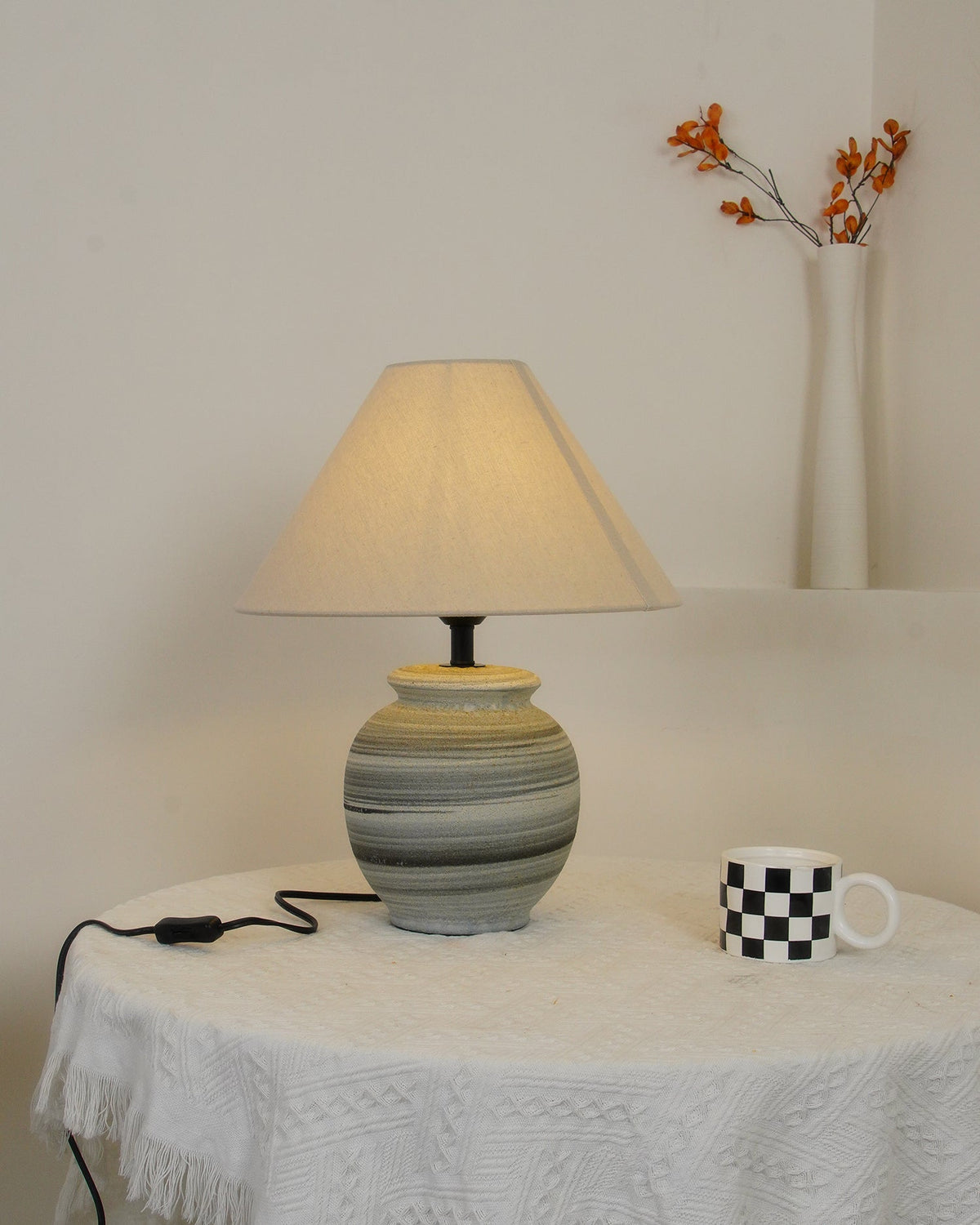 Norma Metal Table Lamp — product view 18