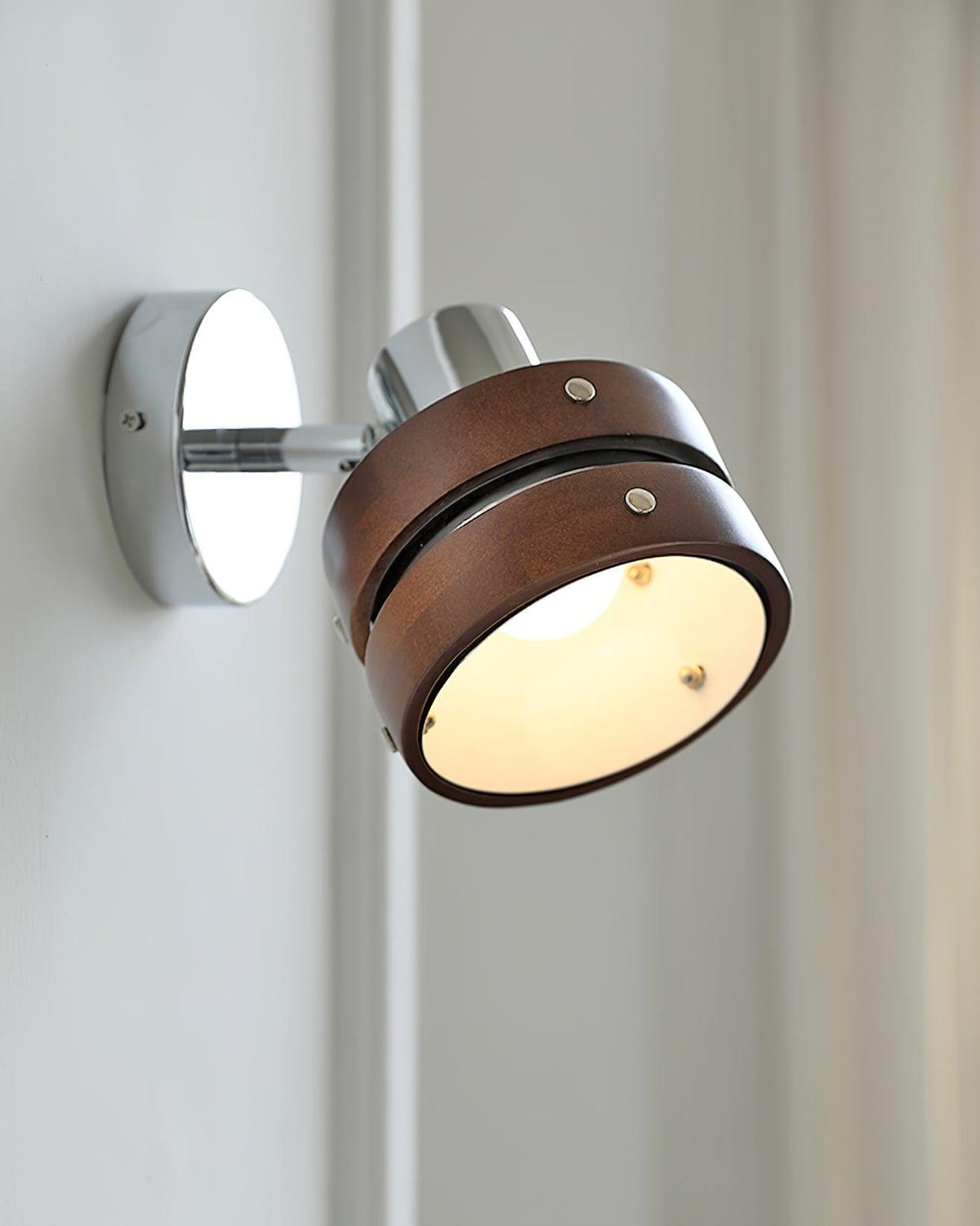 Karry Wood Wall Lamp — product view 7