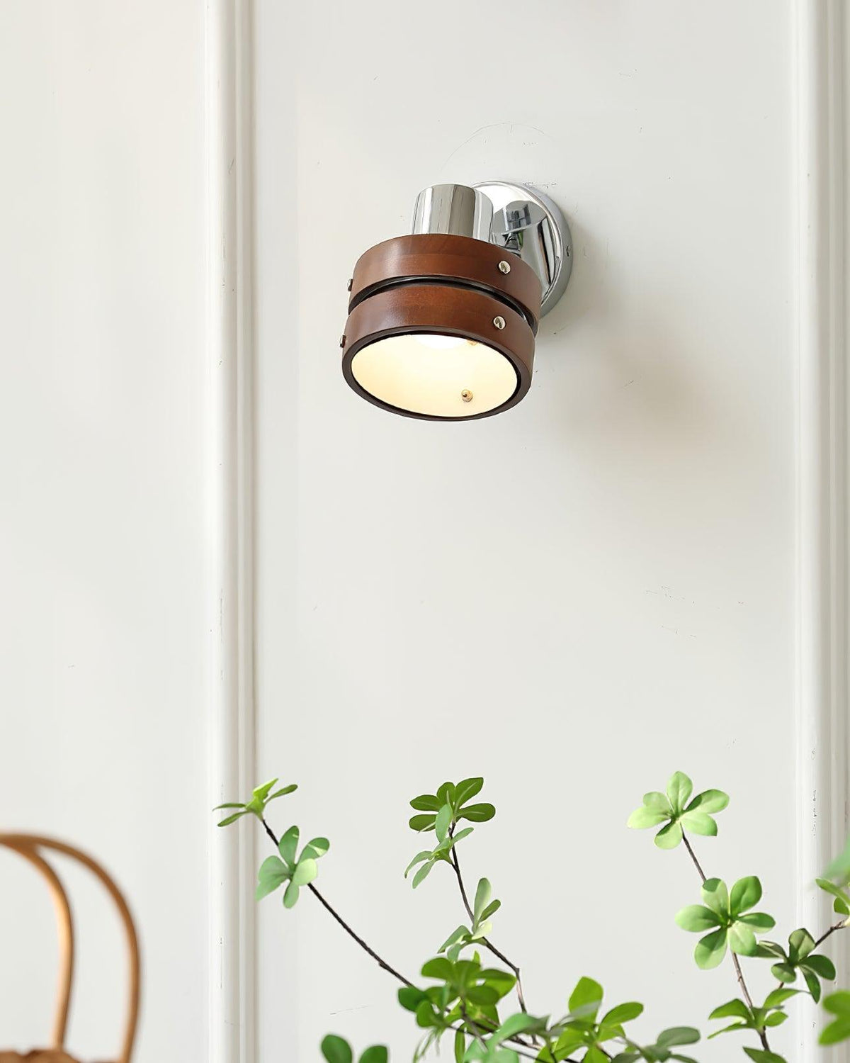 Karry Wood Wall Lamp — product view 10