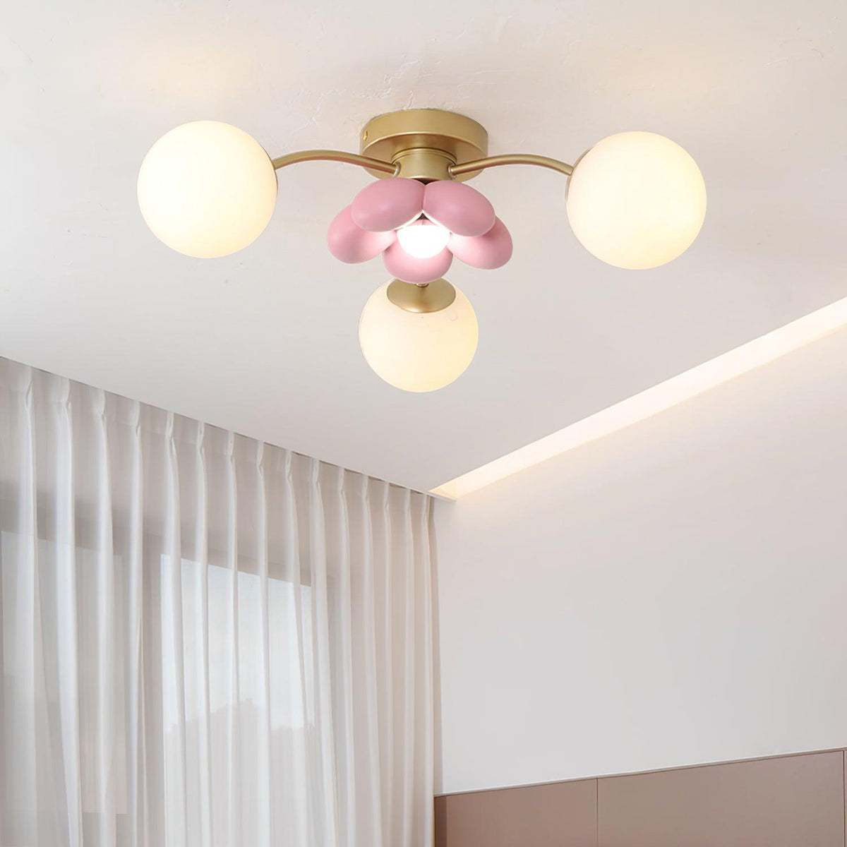 Mauricio Flowers Ceiling Light — product view 30