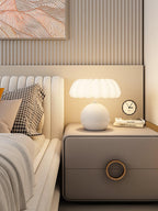 Willy Mushroom Metal Table Lamp — product view 3