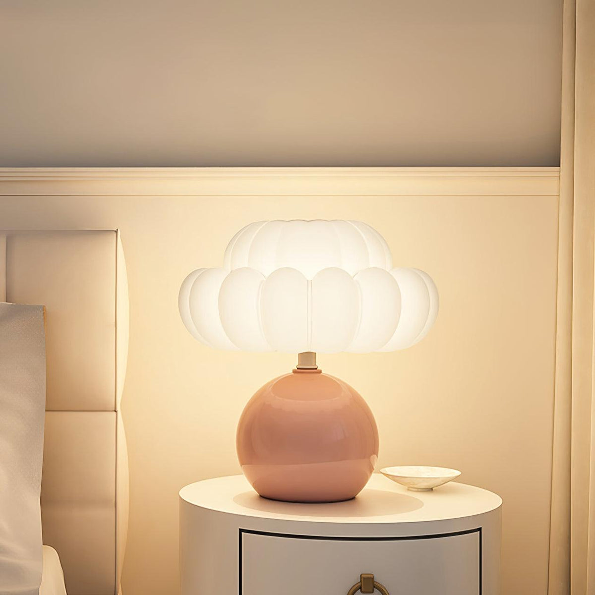 Willy Mushroom Metal Table Lamp — product view 27