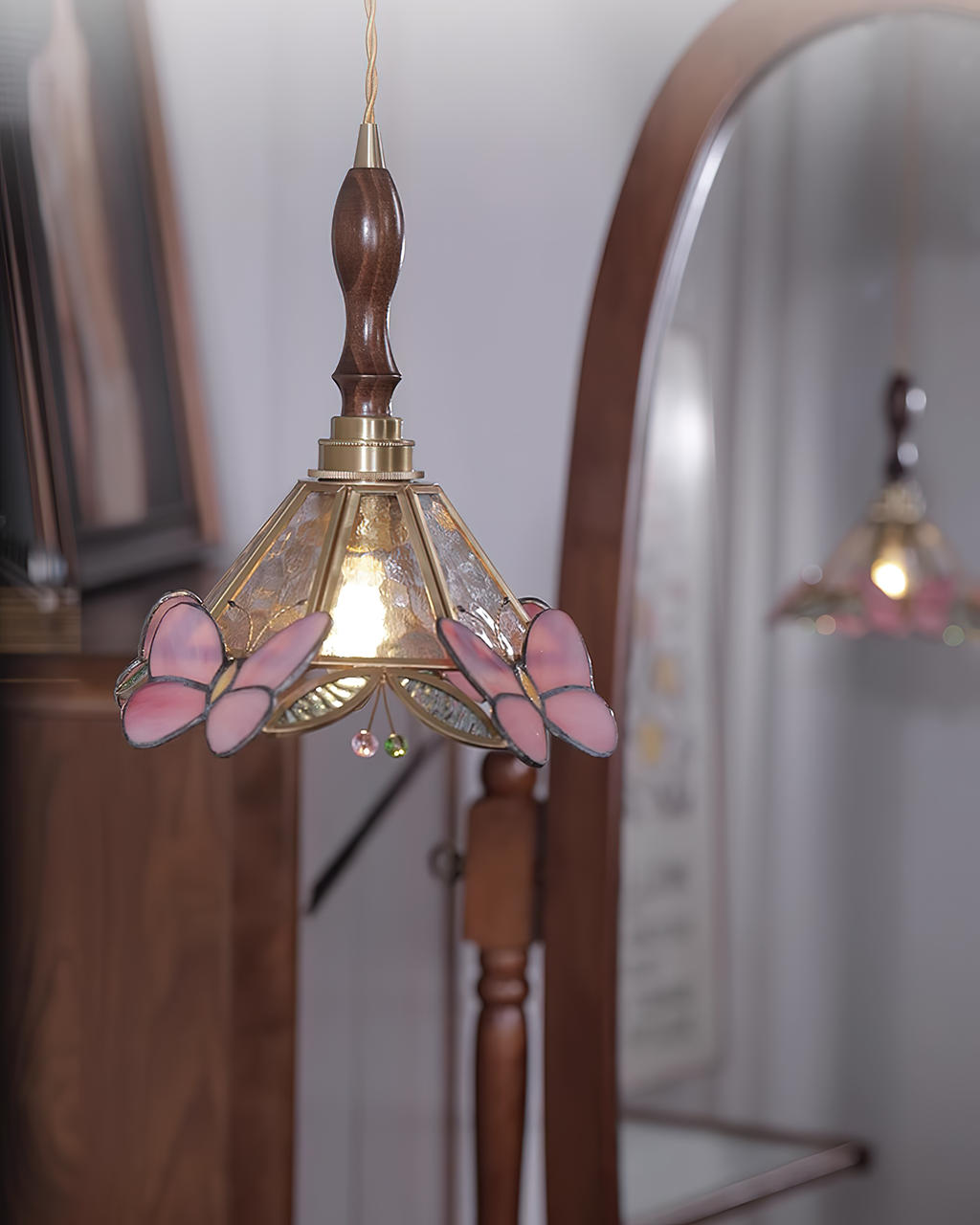 Retro Nance Glass Pendant Lamp — product view 30
