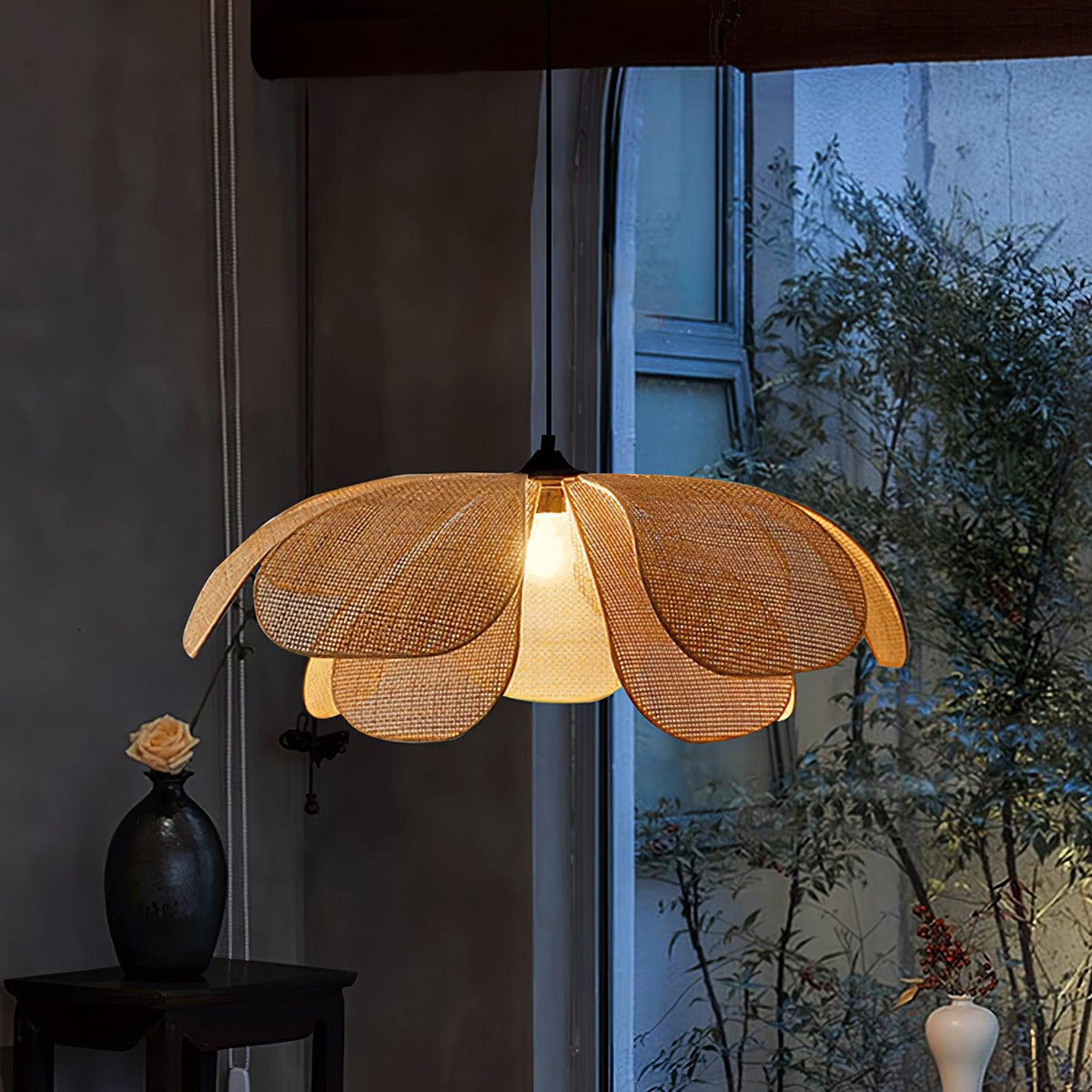 Rattan Petal Pendant Lamp — product view 2
