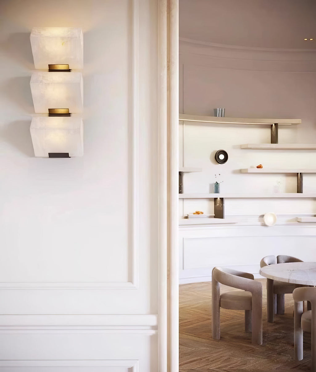 Alabaster Staircase Plug-in Wall Lamp – product view 27