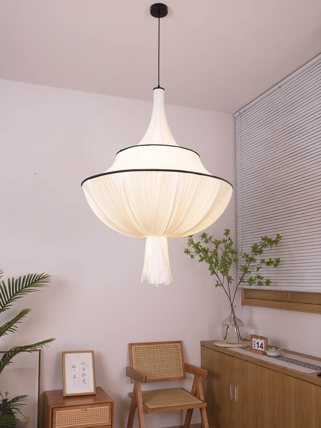 Meduse Metal Pendant Lamp — product view 10