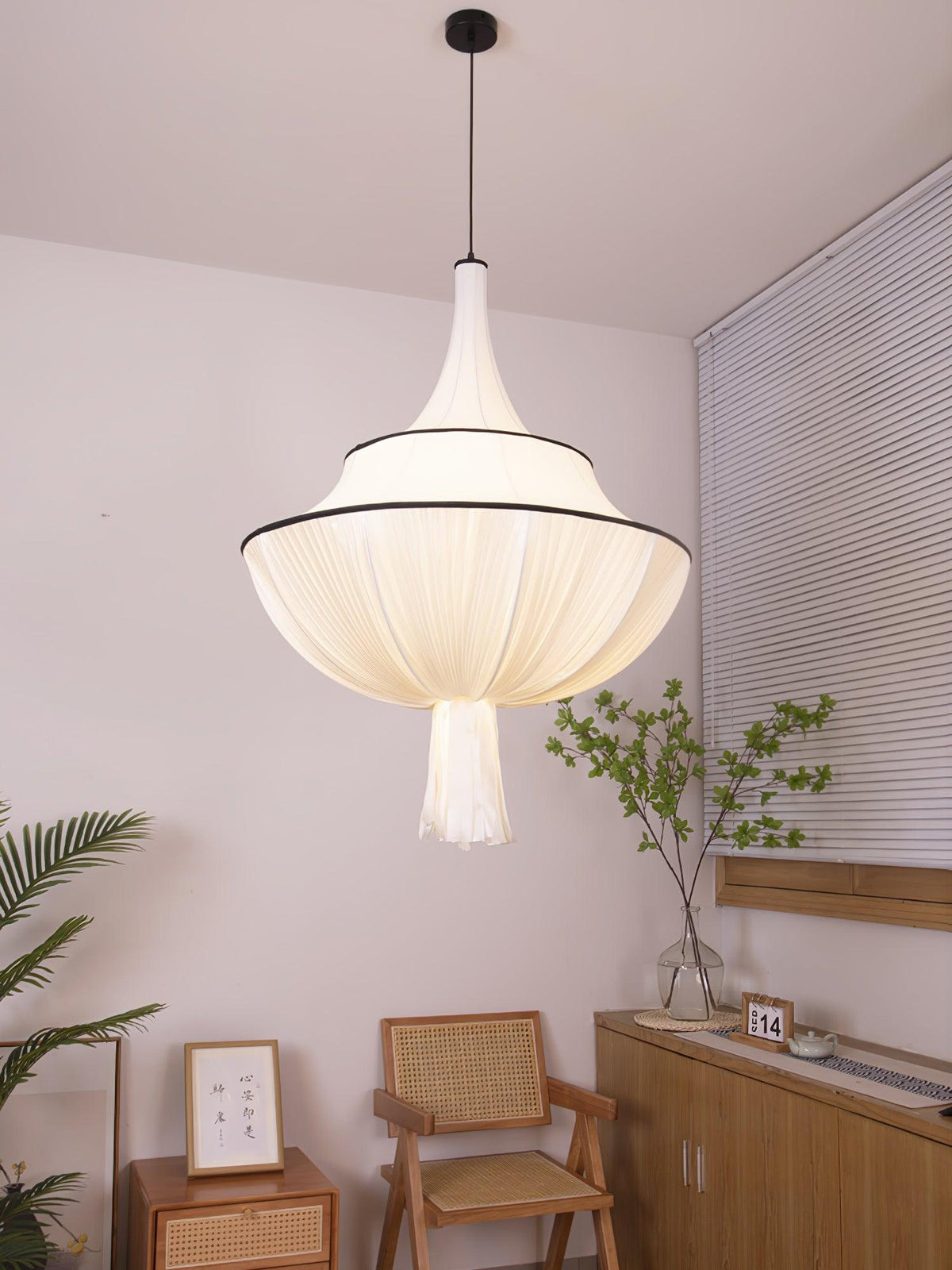 Meduse Metal Pendant Lamp — product view 10