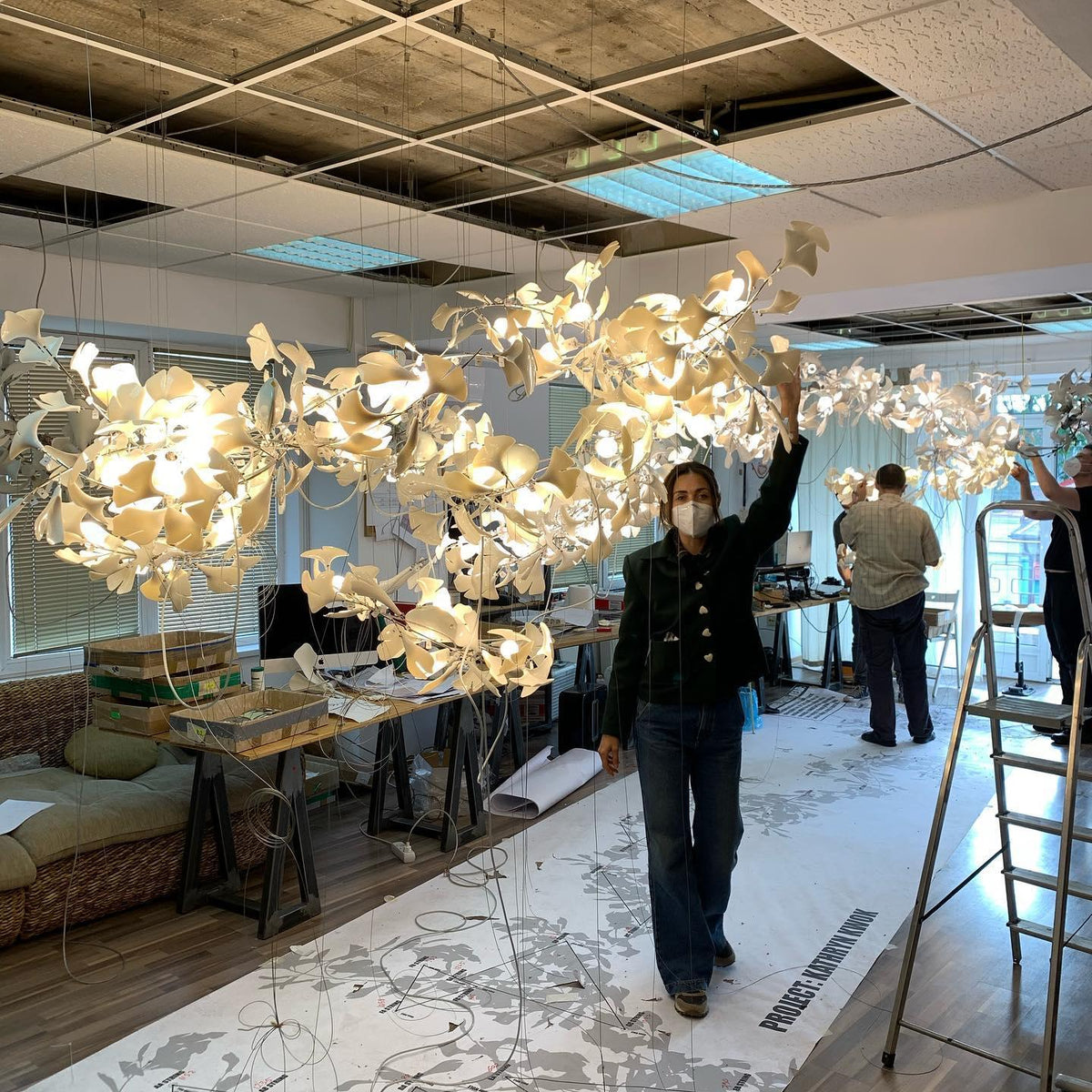 Gingko Chandelier C Style — product view 18
