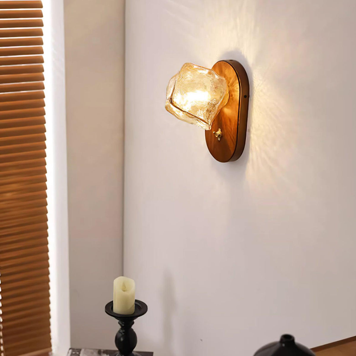 ice Cubes Glass Wall Lamp — product view 2