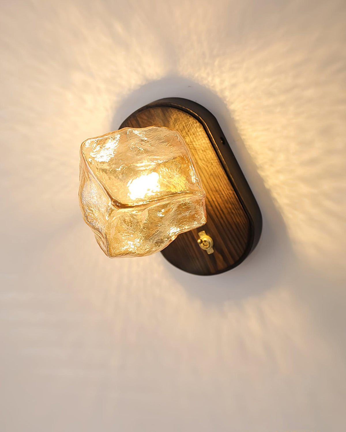ice Cubes Glass Wall Lamp — product view 4