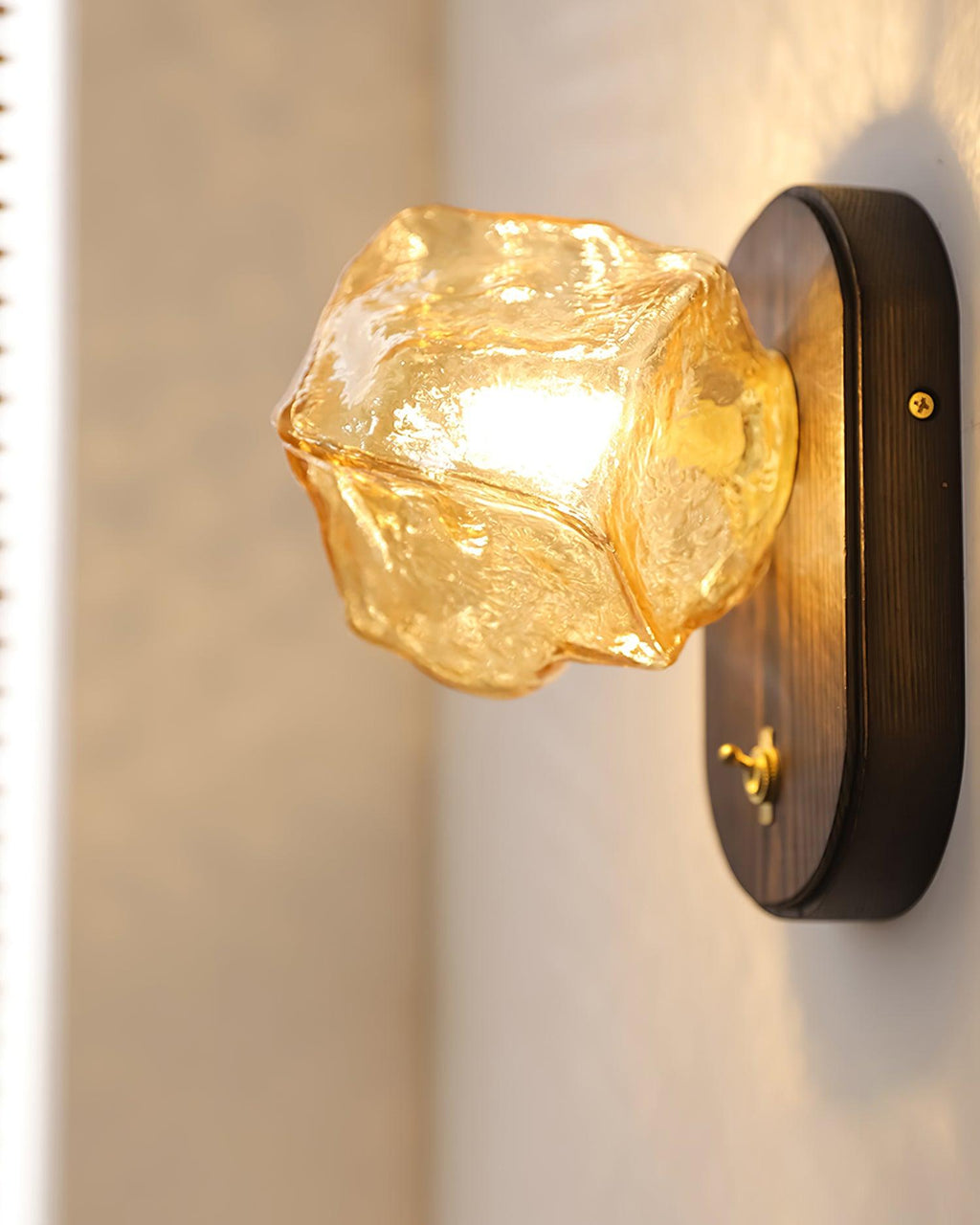 ice Cubes Glass Wall Lamp — product view 6