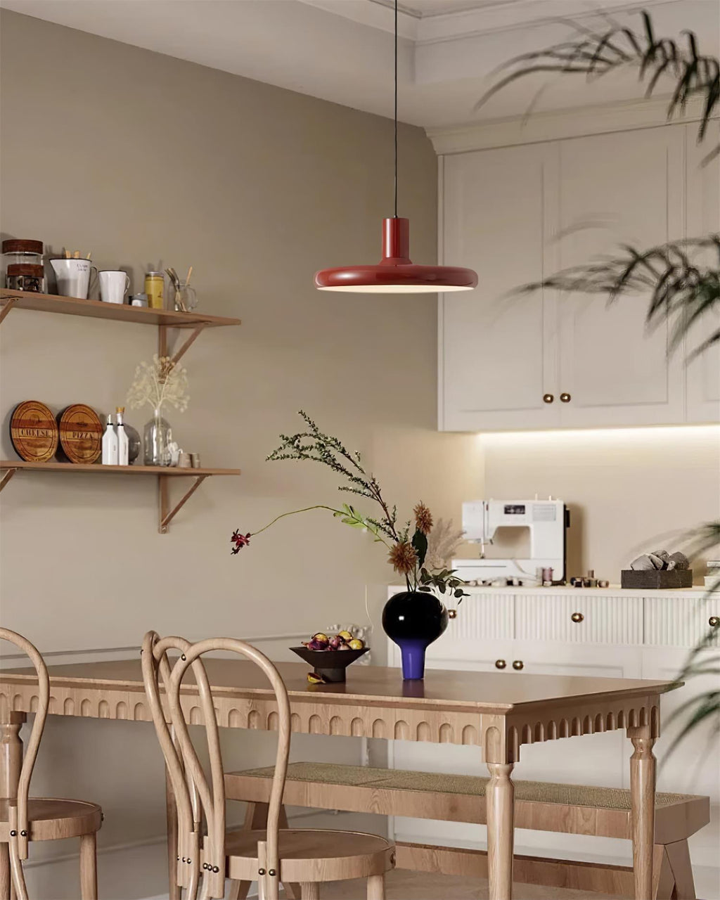 Red Frisbee Metal Pendant Lamp — product view 18