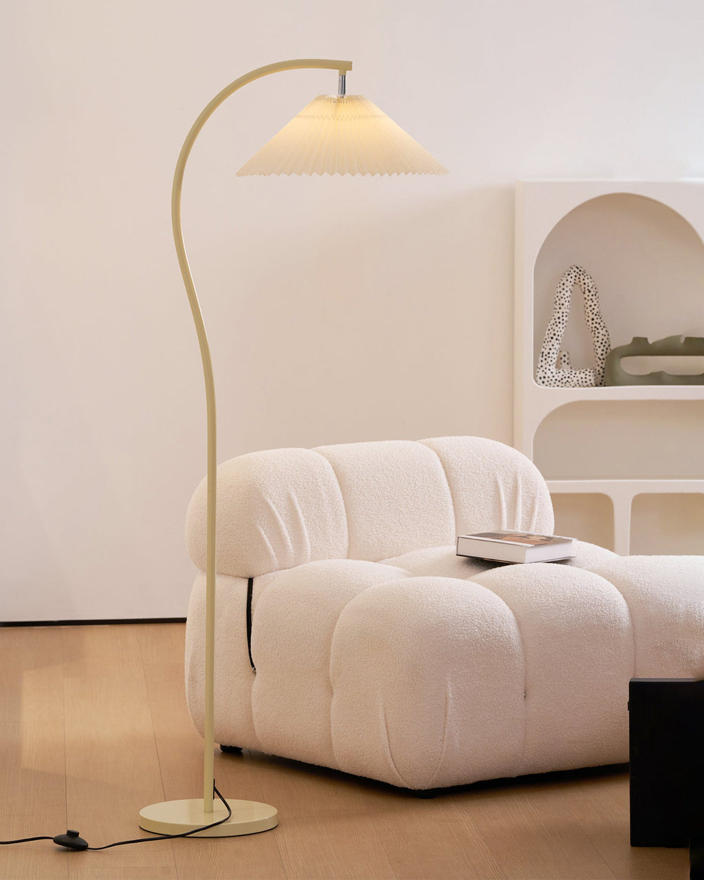 Caprani Tove Metal Floor Lamp — product view 14