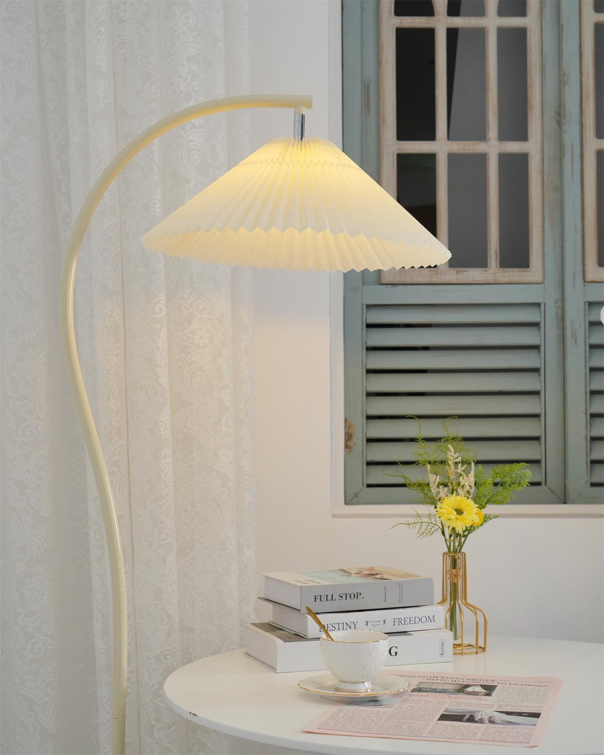 Caprani Tove Metal Floor Lamp — product view 40