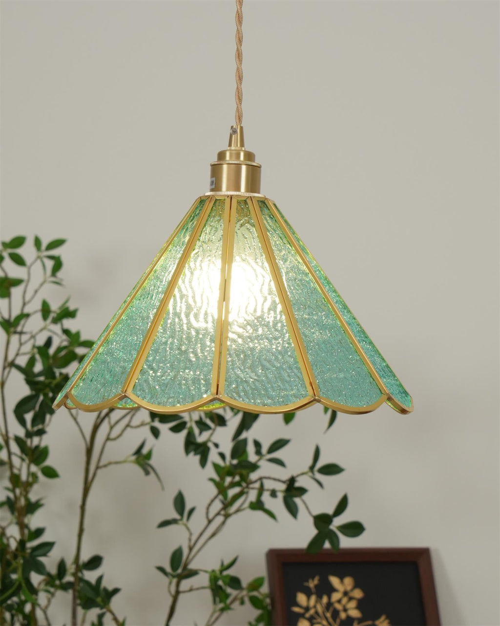 Leslie Glass Pendant Lamp — product view 9