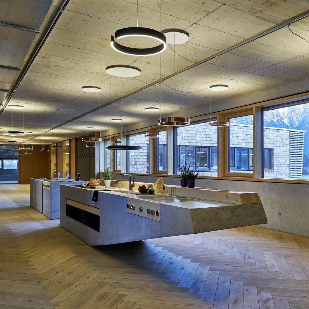 Halo Led Metal Pendant Lamp — product view 3