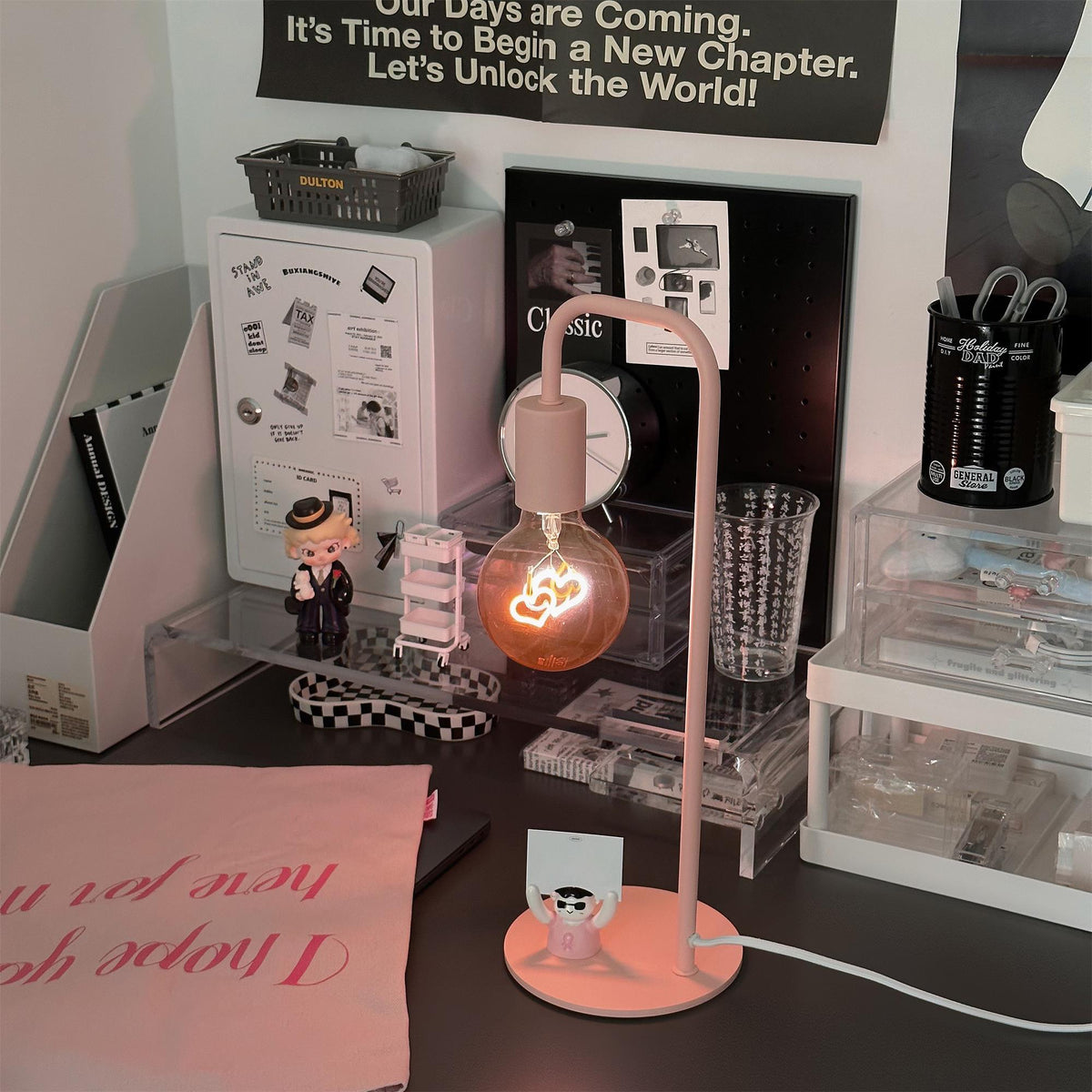 Signal Love Glass Table Lamp — product view 2