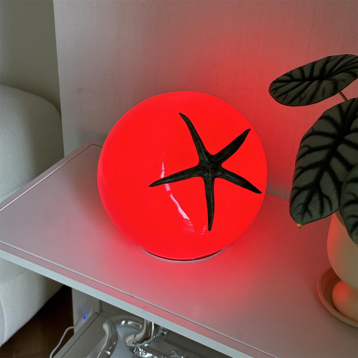 Tomato Resin Table Lamp — product view 2