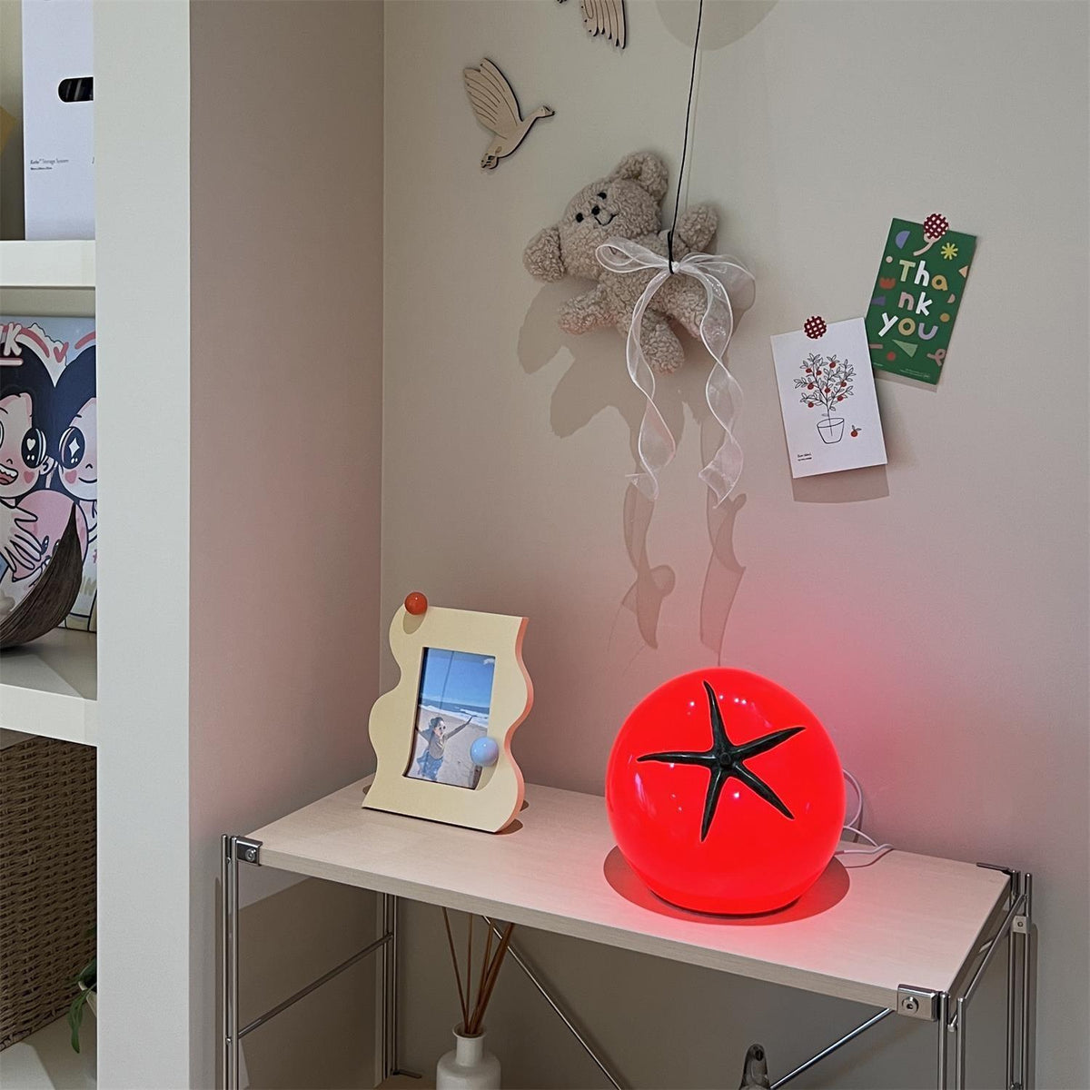 Tomato Resin Table Lamp — product view 18