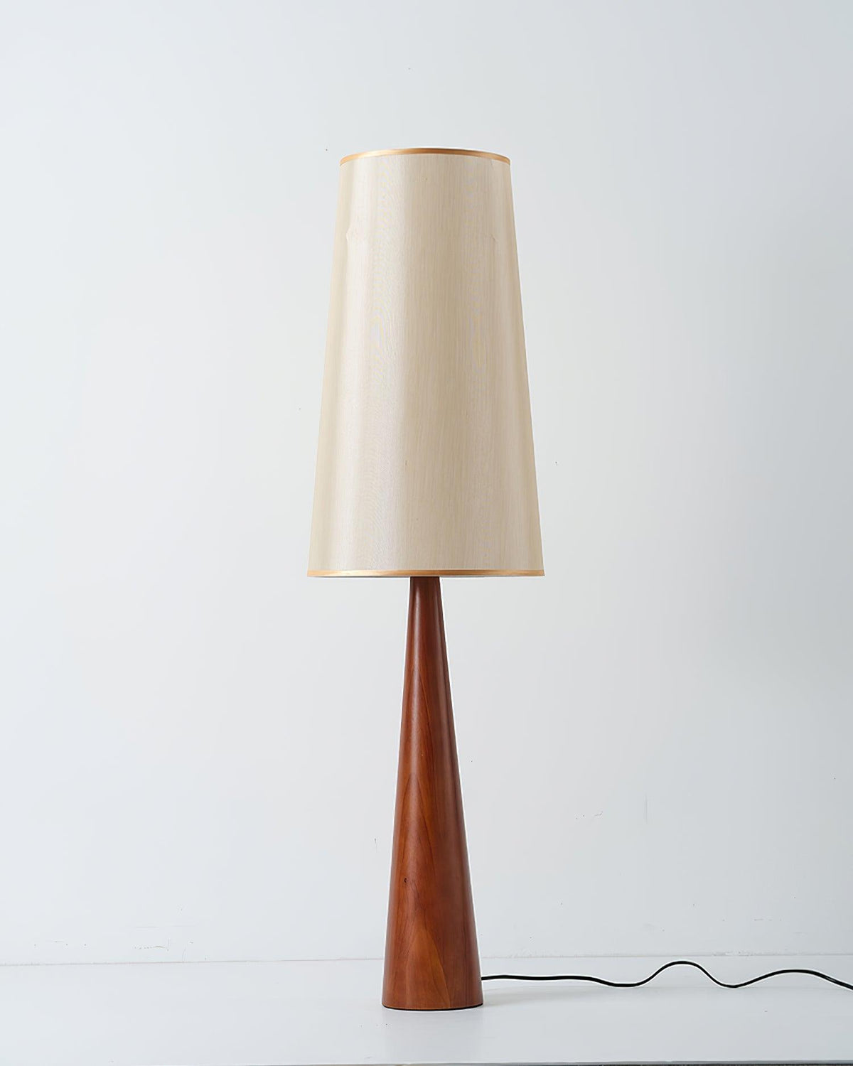 Svelte Floor Lamp — product view 18