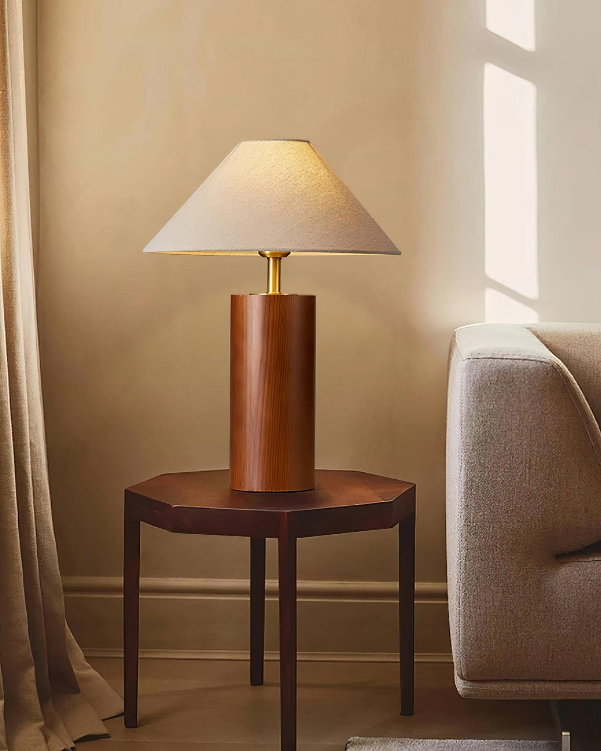 James Wood Table Lamp — product view 4