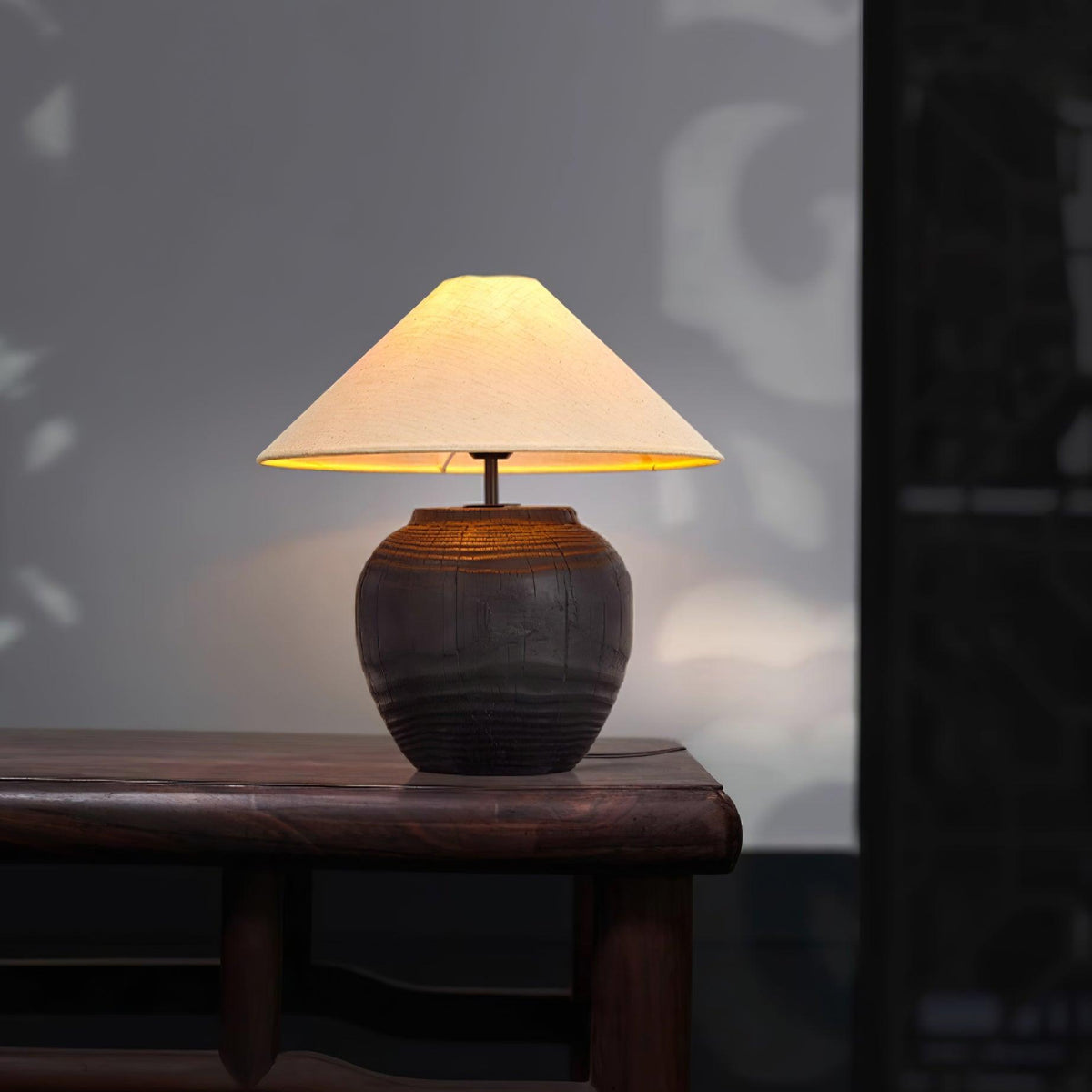 Black Karen Metal Table Lamp — product view 8
