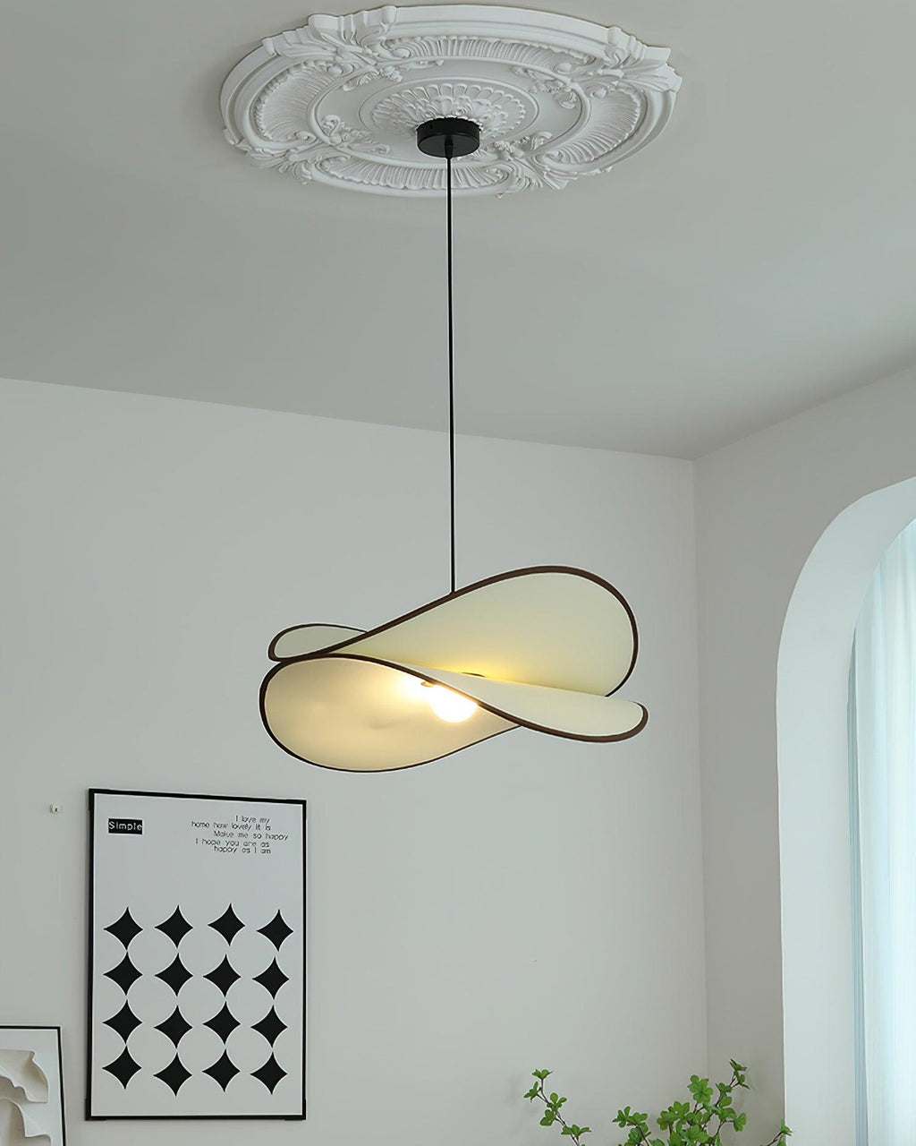 Miley Metal Pendant Lamp — product view 3