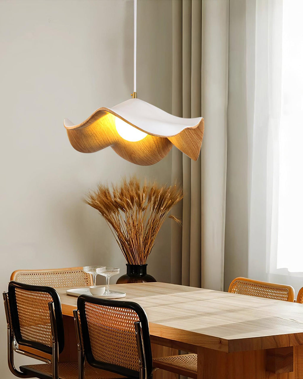 Casia Glass Pendant Lamp — product view 4