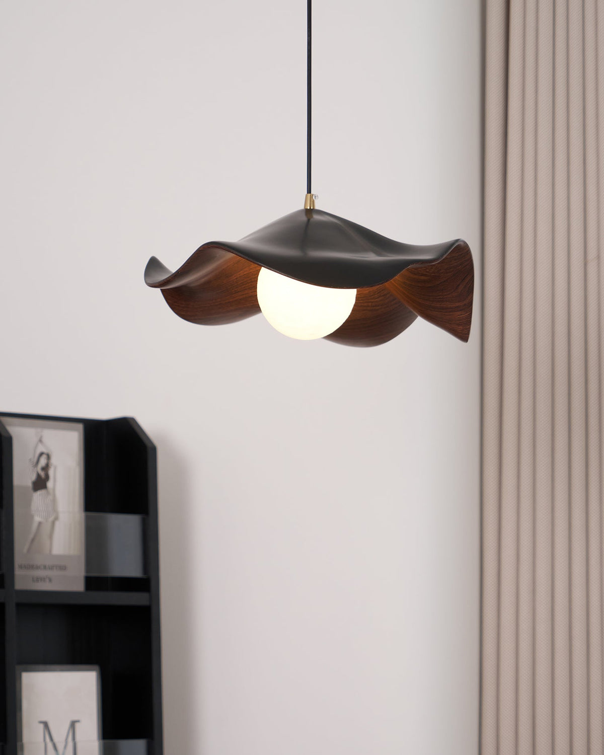 Casia Glass Pendant Lamp — product view 15