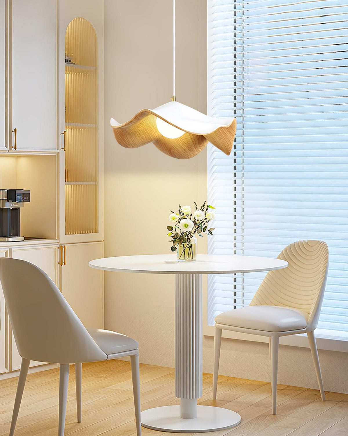 Casia Glass Pendant Lamp — product view 19