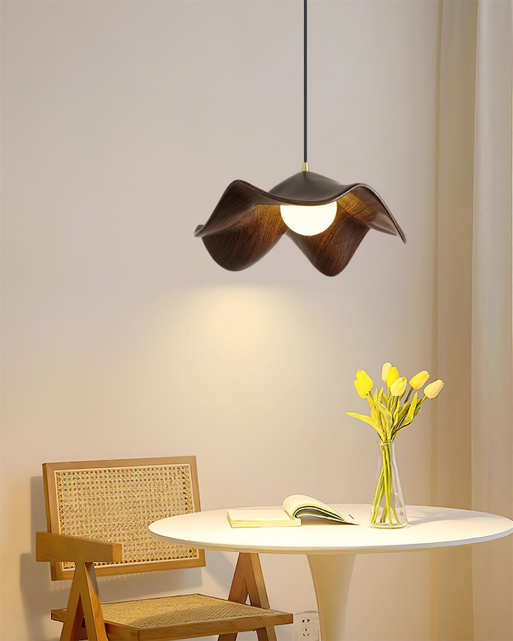 Casia Glass Pendant Lamp — product view 26