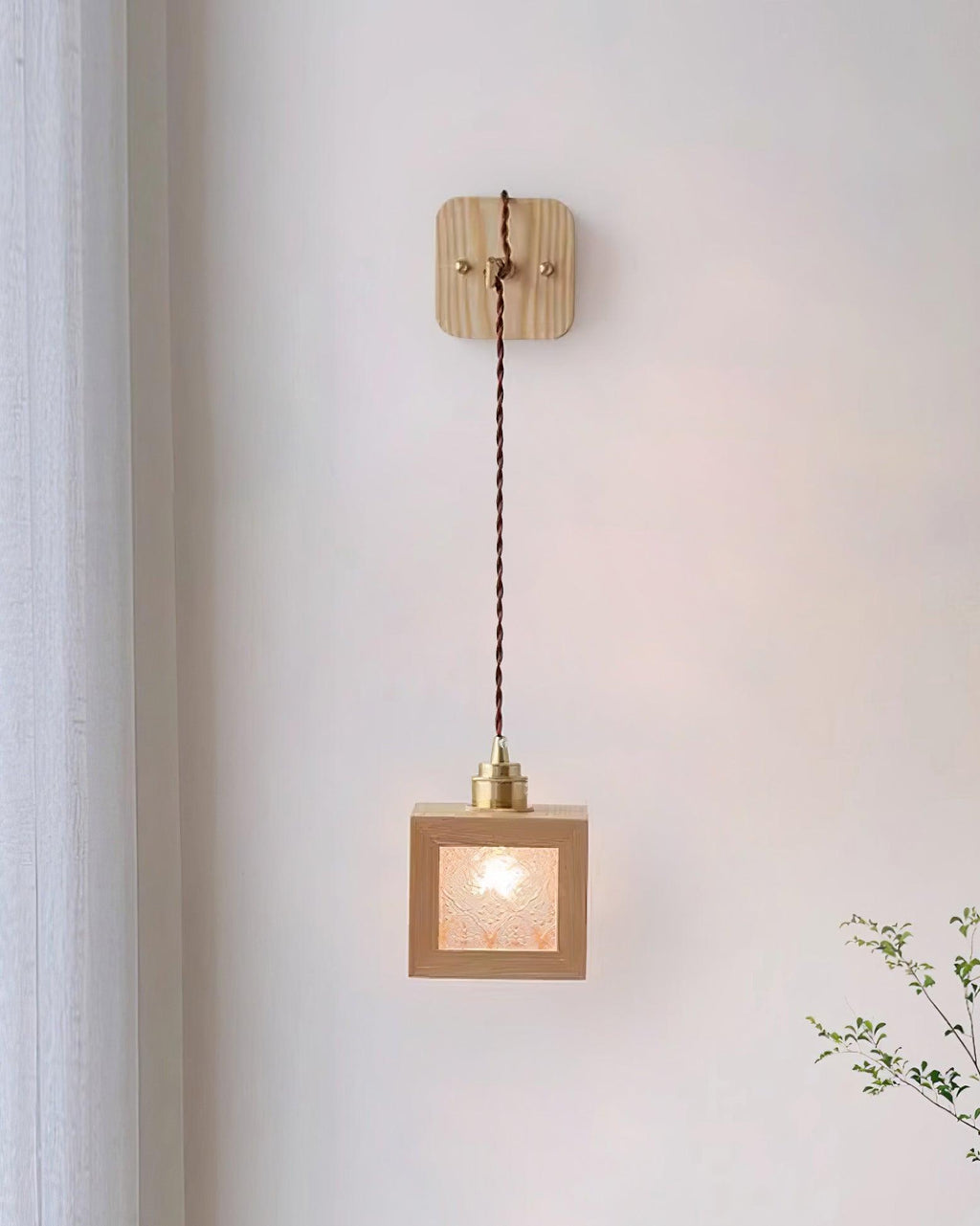 Matilda Wood Wall Lamp — product view 6