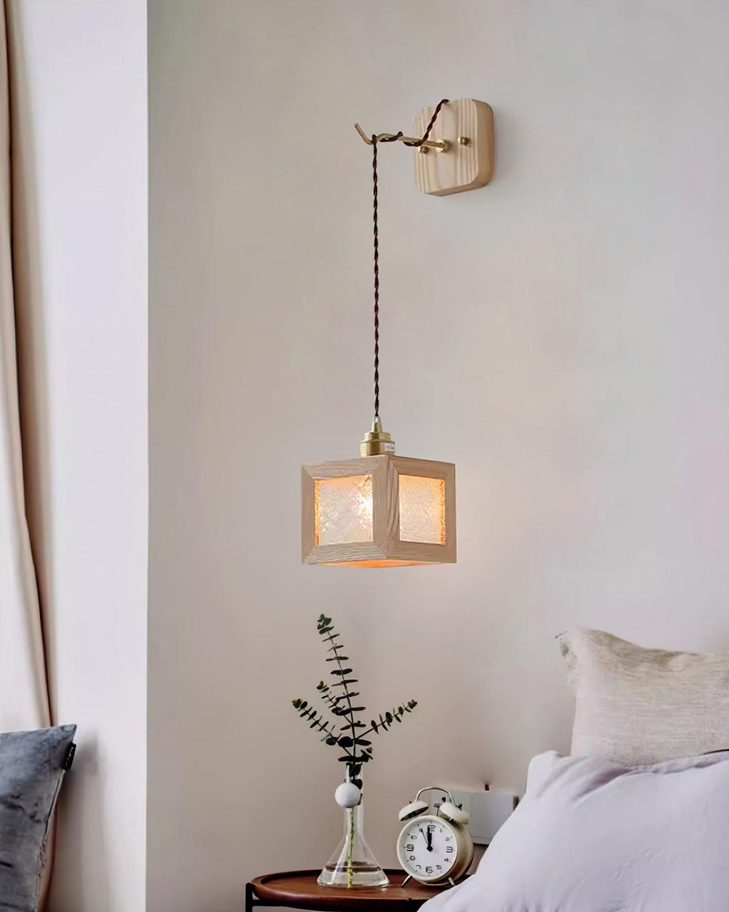 Matilda Wood Wall Lamp — product view 13
