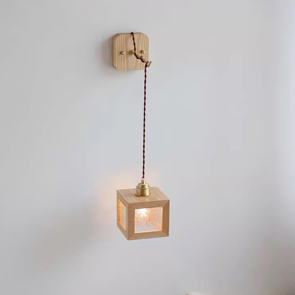 Matilda Wood Wall Lamp — product view 17