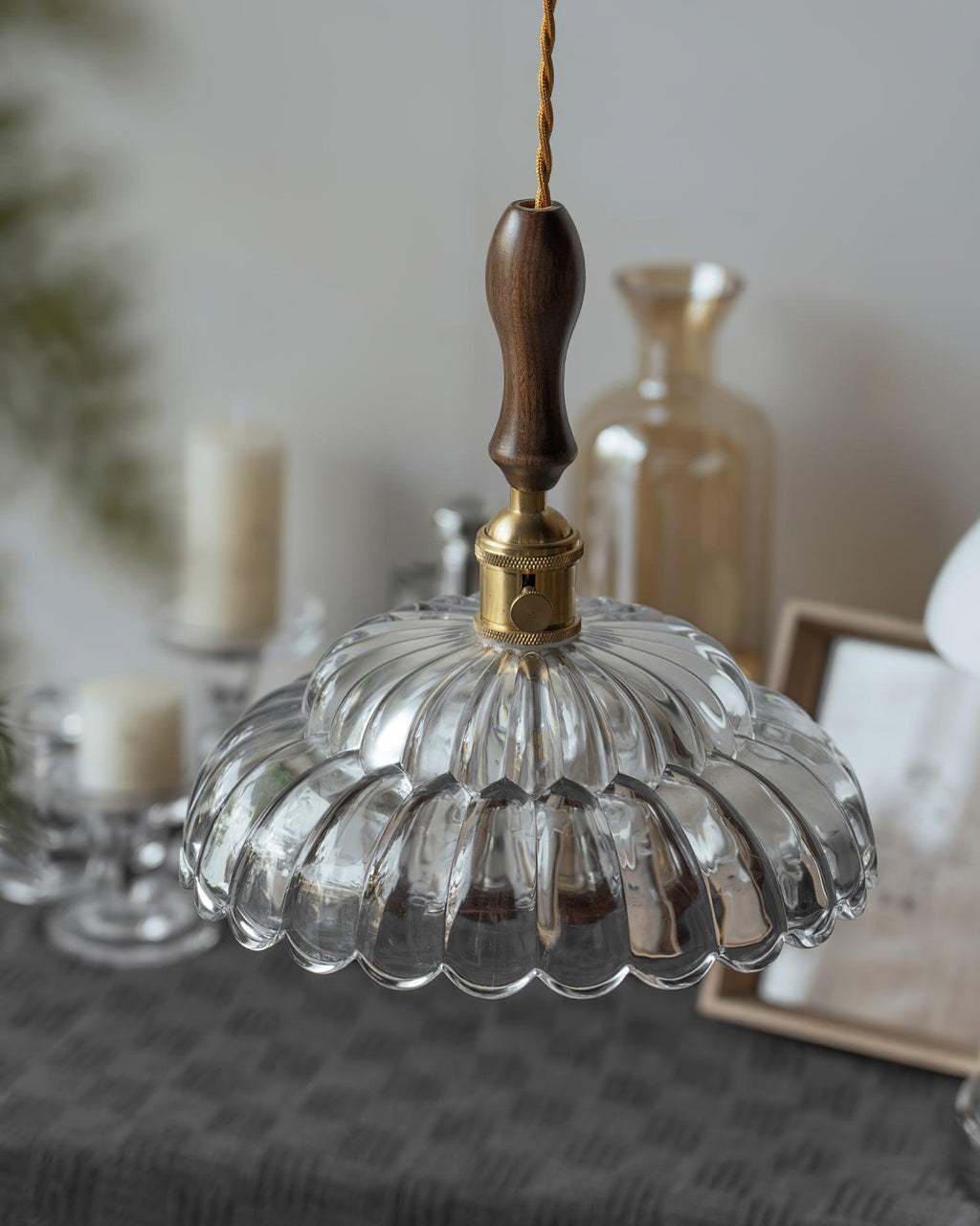 Brandon Glass Pendant Lamp — product view 4