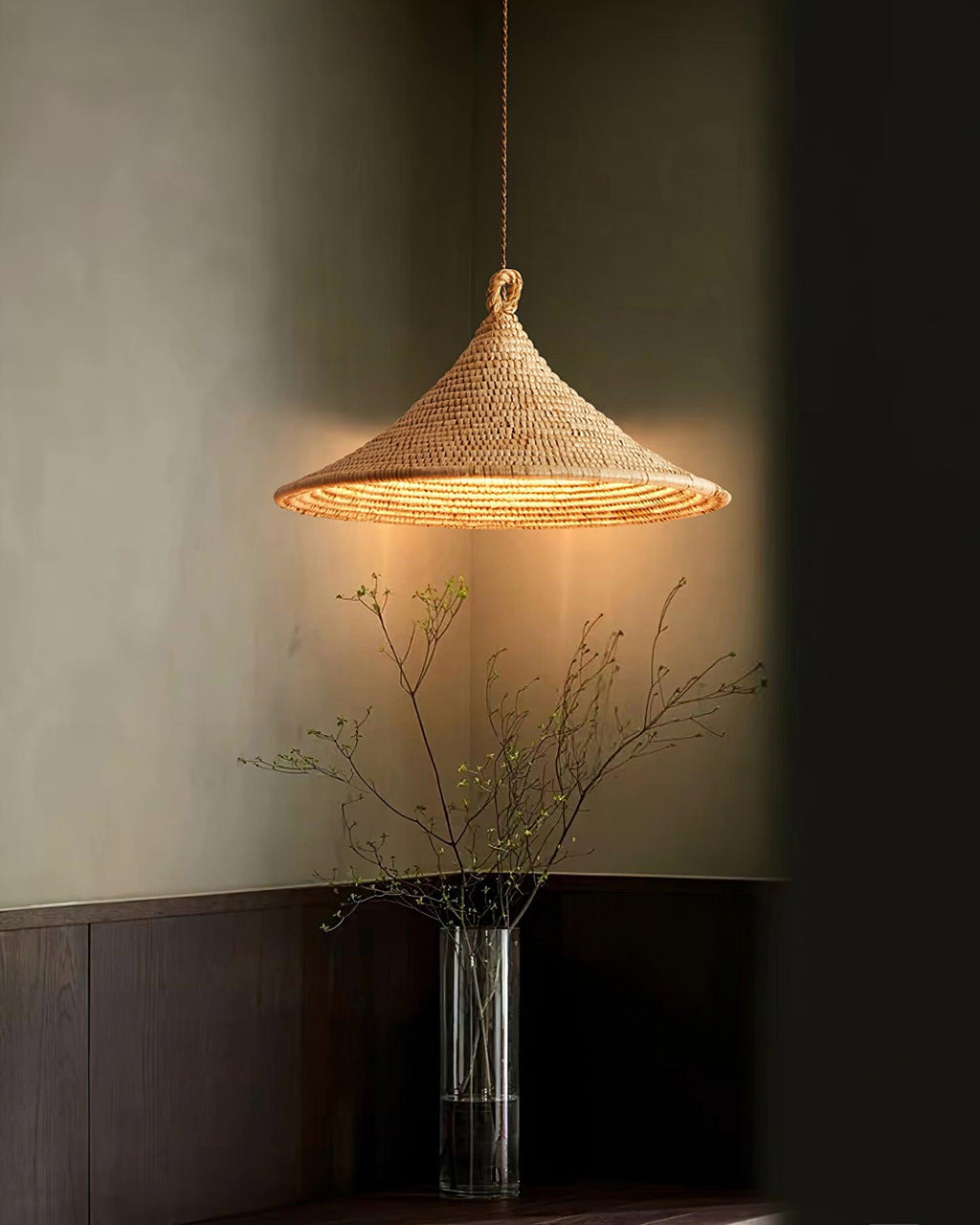 Yariah Metal Pendant Lamp — product view 3