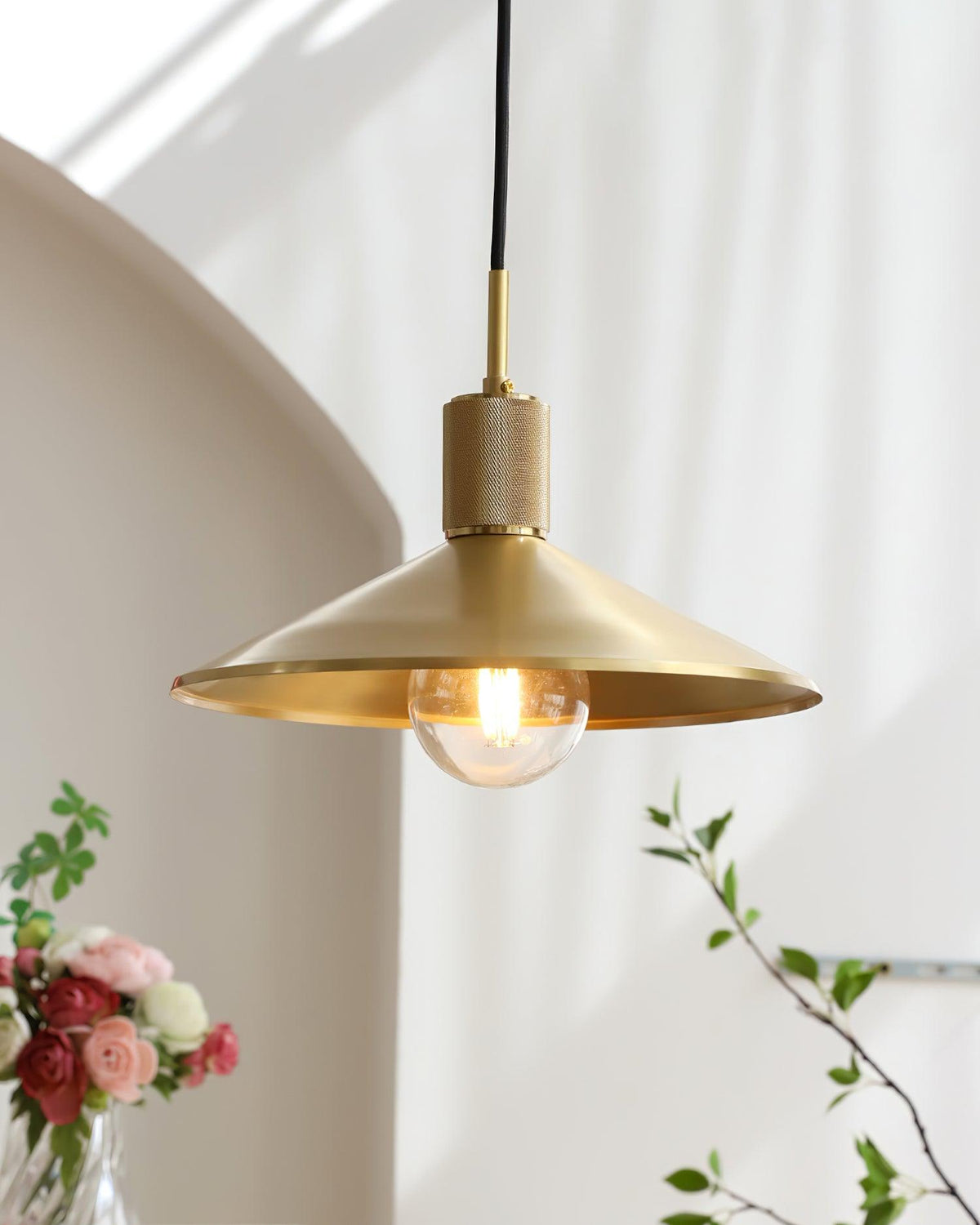 Quentin Brass Pendant Lamp — product view 10