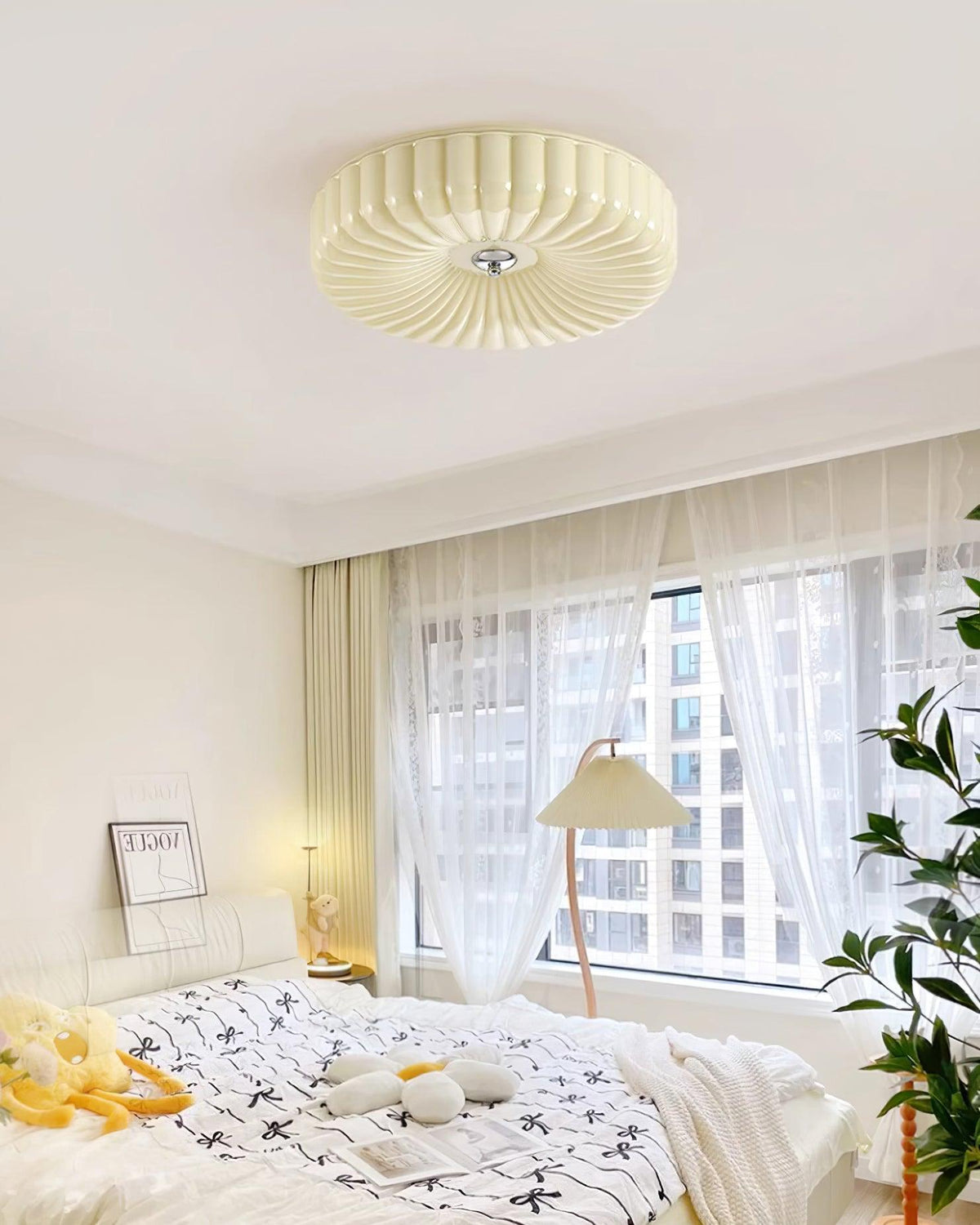 Cream Kranos Glass Ceiling Light — product view 25