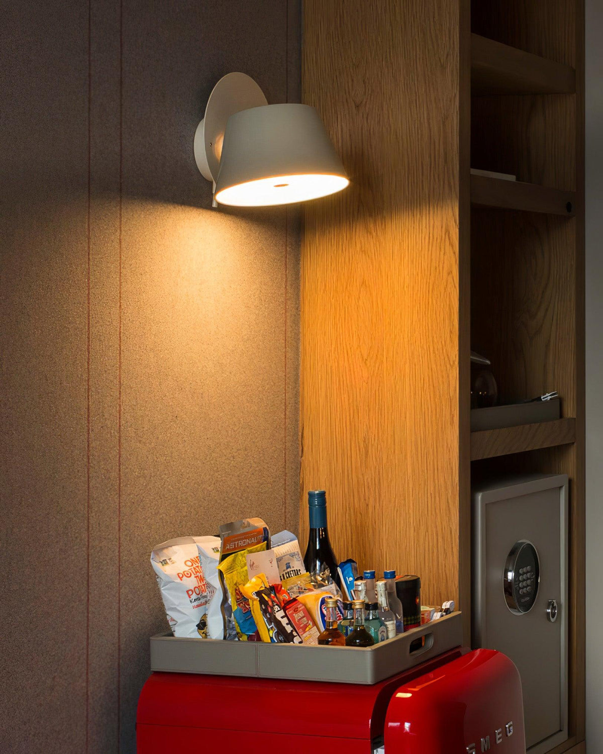 Contra Metal Wall Lamp — product view 15