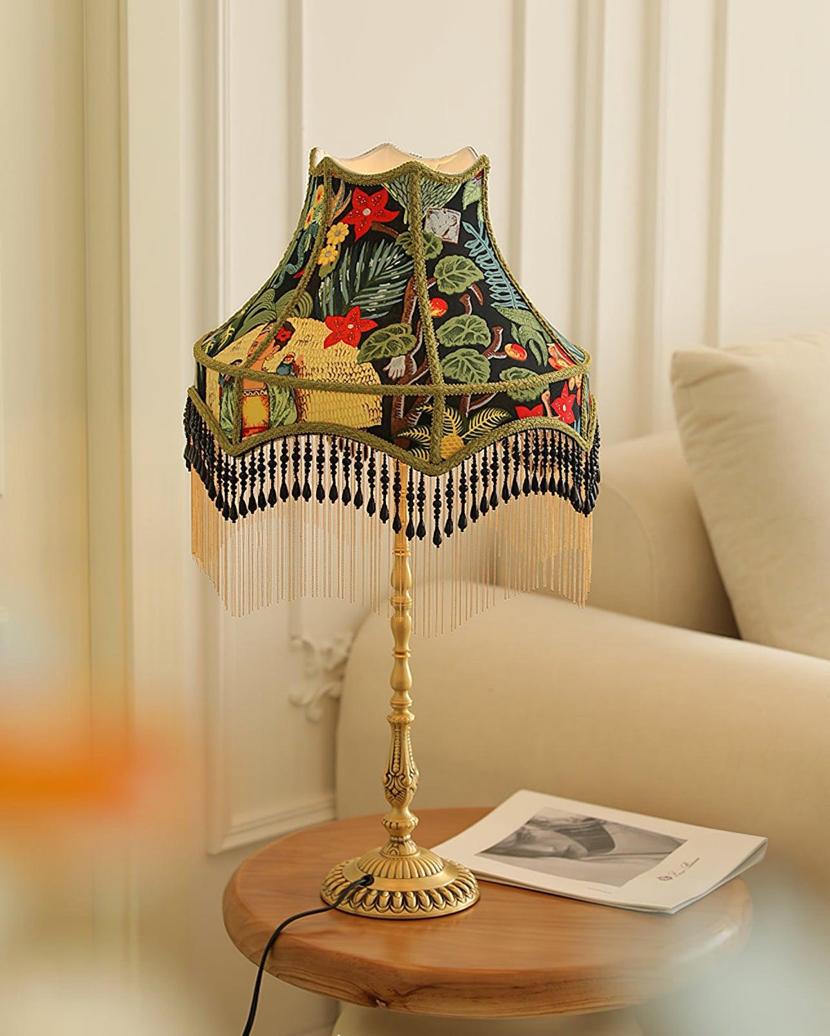 Retro Peony Table Light — product view 6