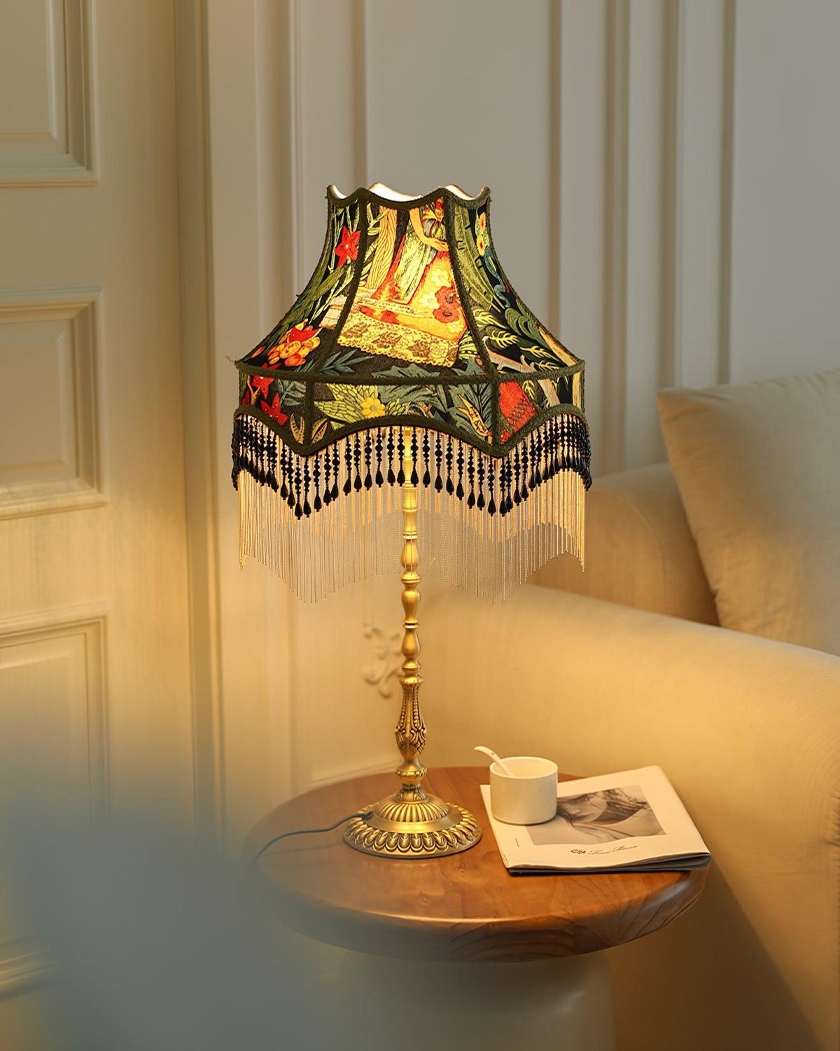 Retro Peony Table Light — product view 7