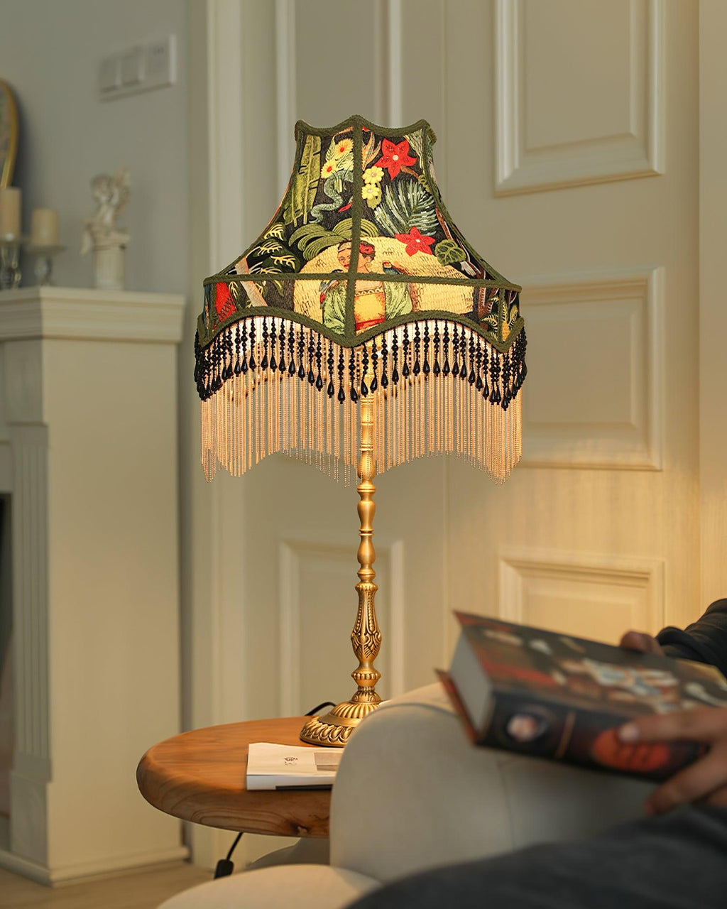 Retro Peony Table Light — product view 11