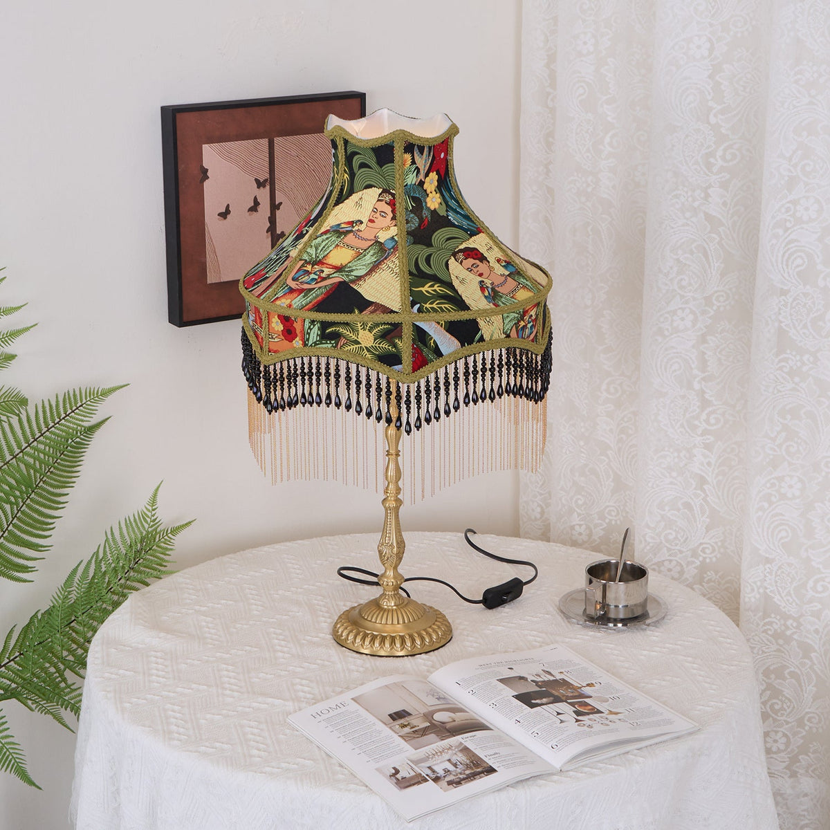 Retro Peony Table Light — product view 24