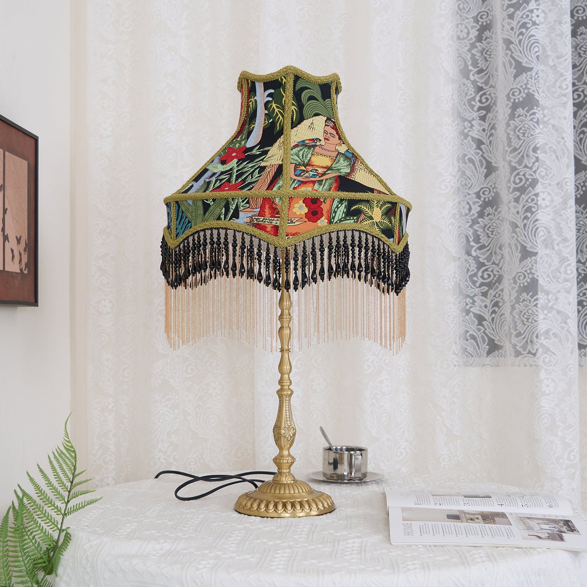 Retro Peony Table Light — product view 26