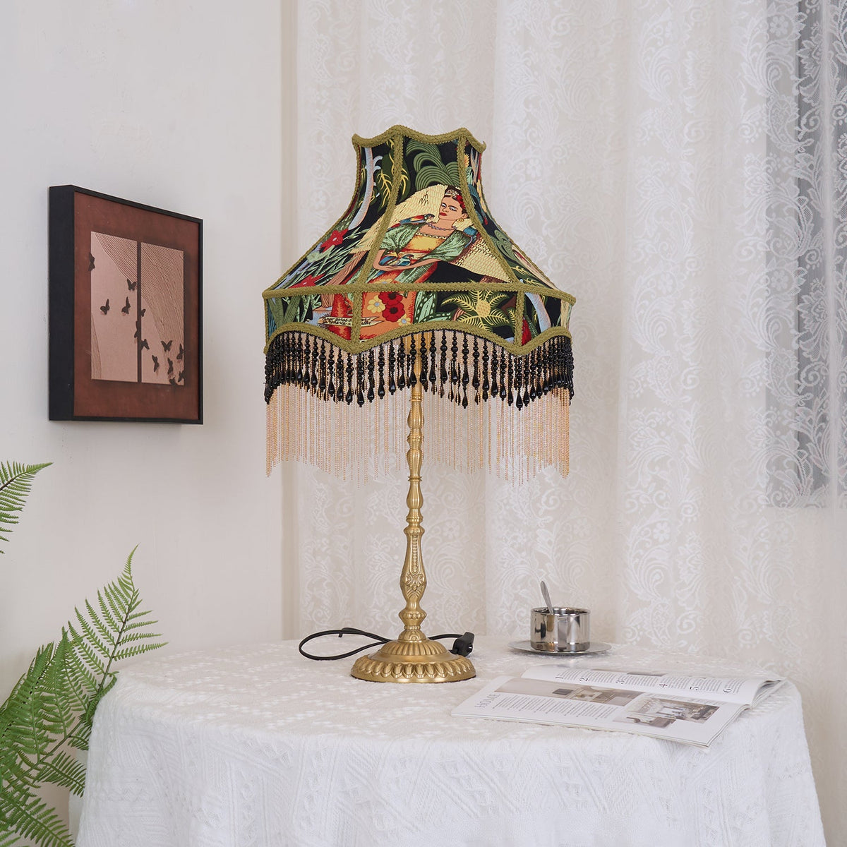 Retro Peony Table Light — product view 34