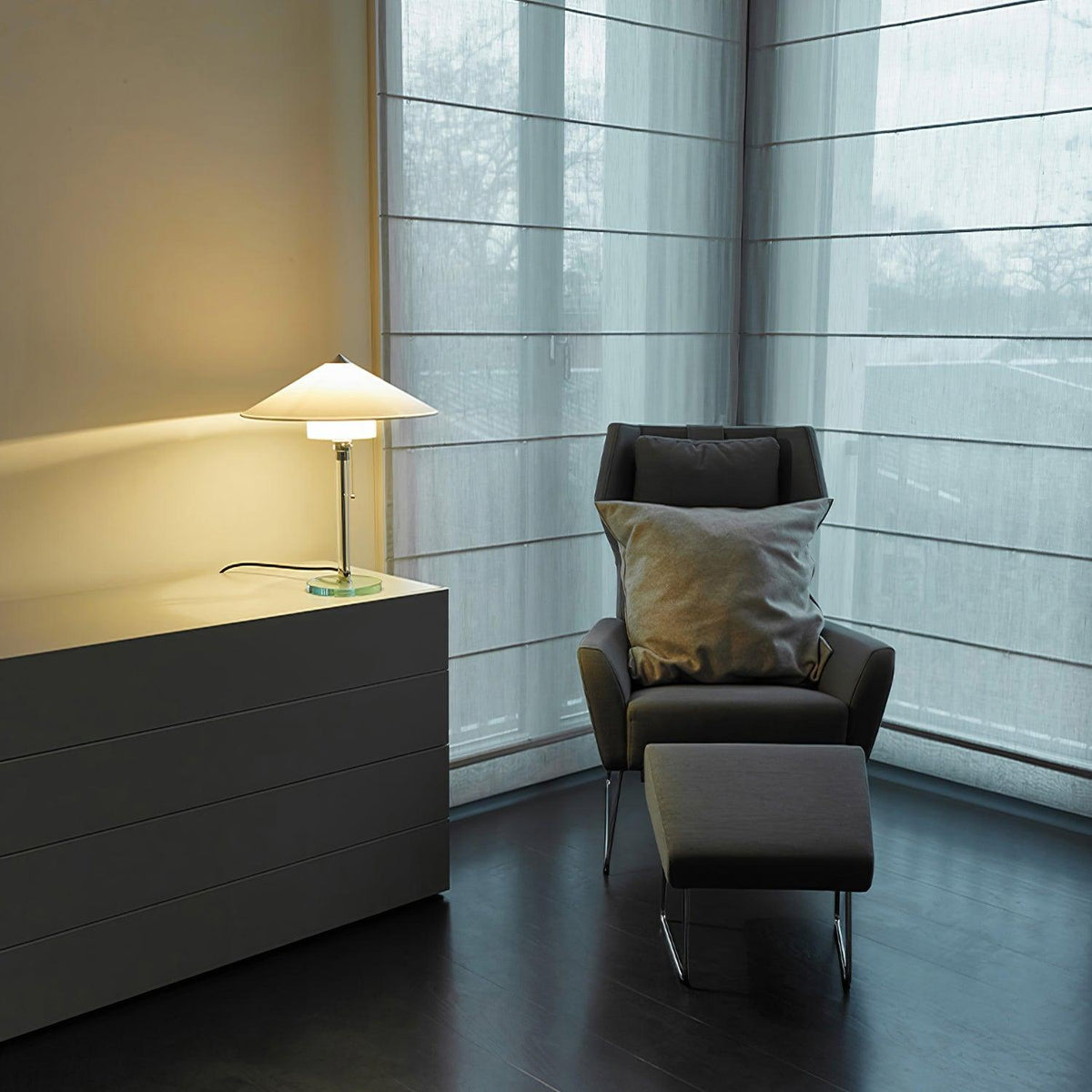 Wagenfeld Glass Table Lamp — product view 6