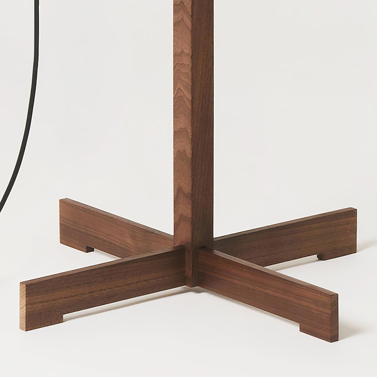 Gerald Wood Floor Lamp — product view 20