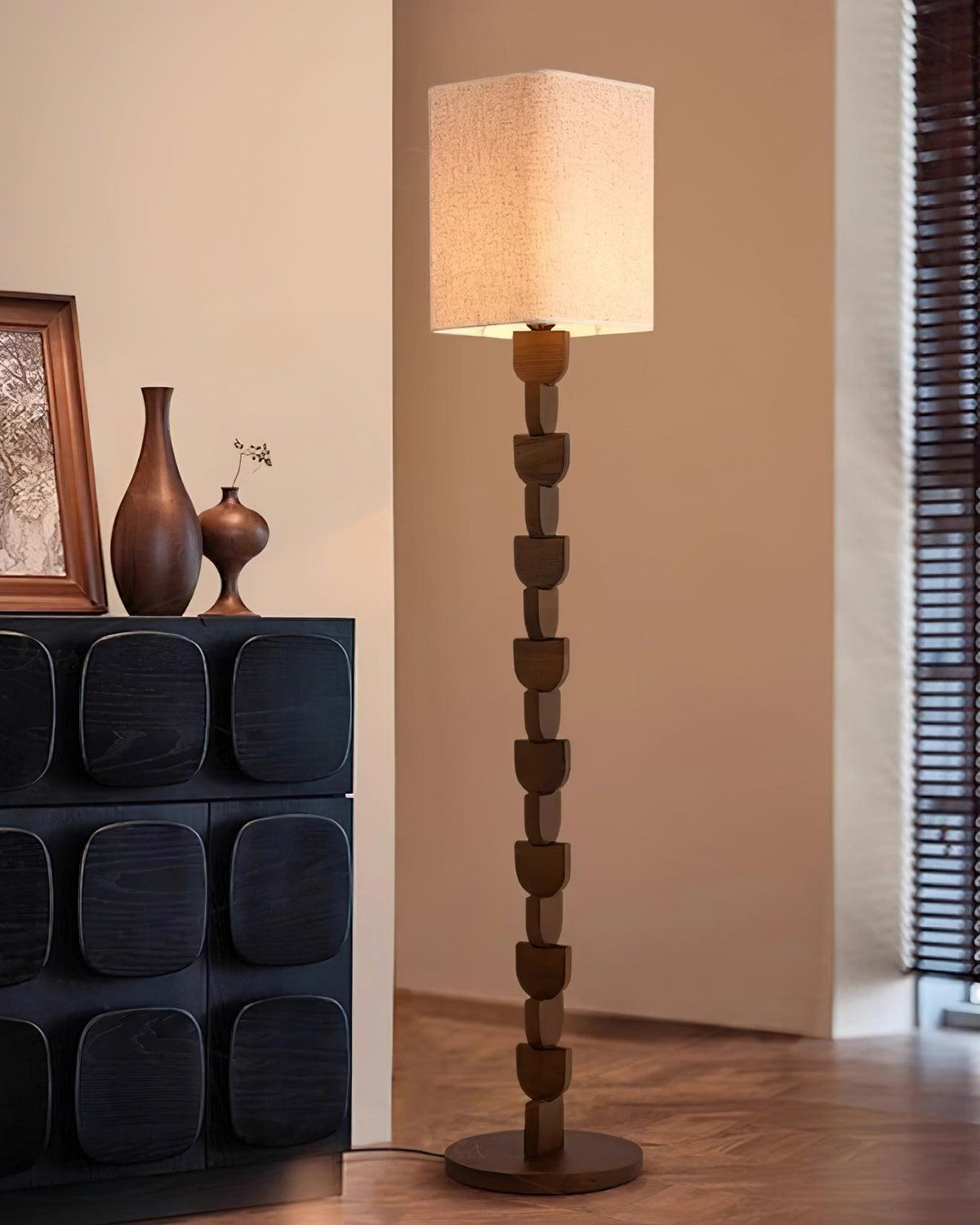Sacha Wood Floor Lamp — product view 4